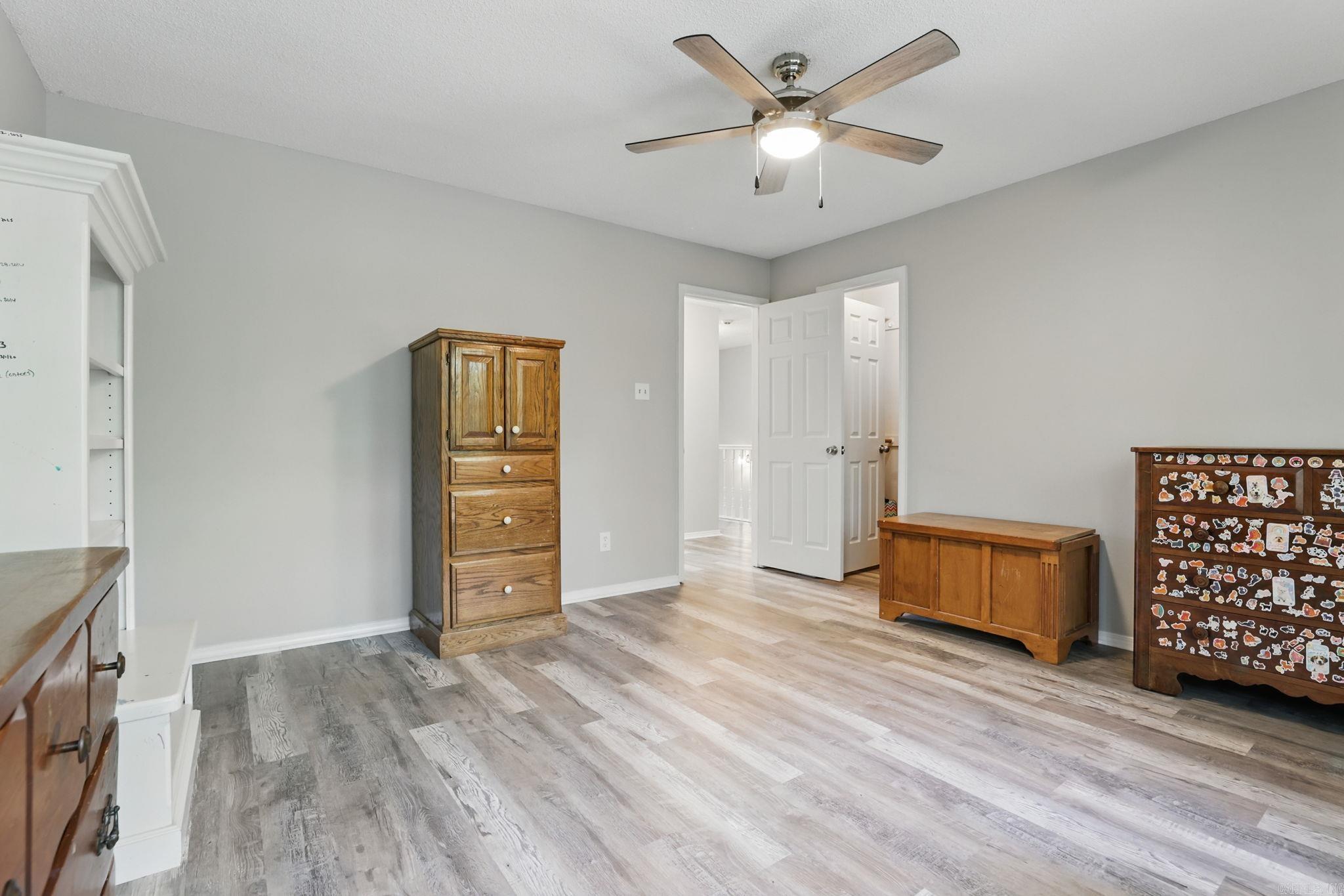 1321  River Oaks  Benton, AR
