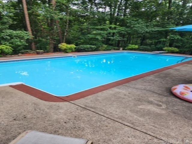 1321  River Oaks  Benton, AR