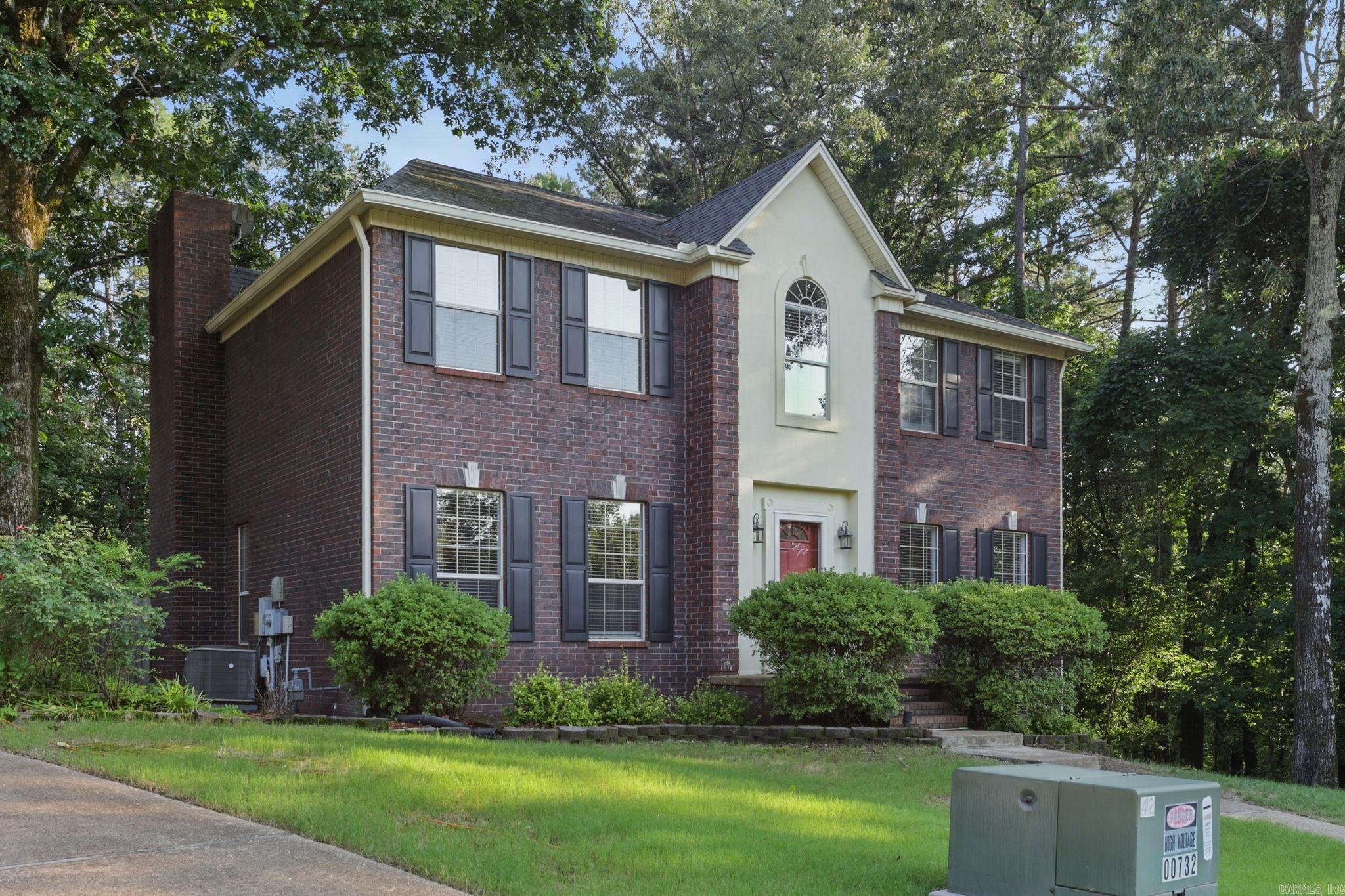 1321  River Oaks  Benton, AR