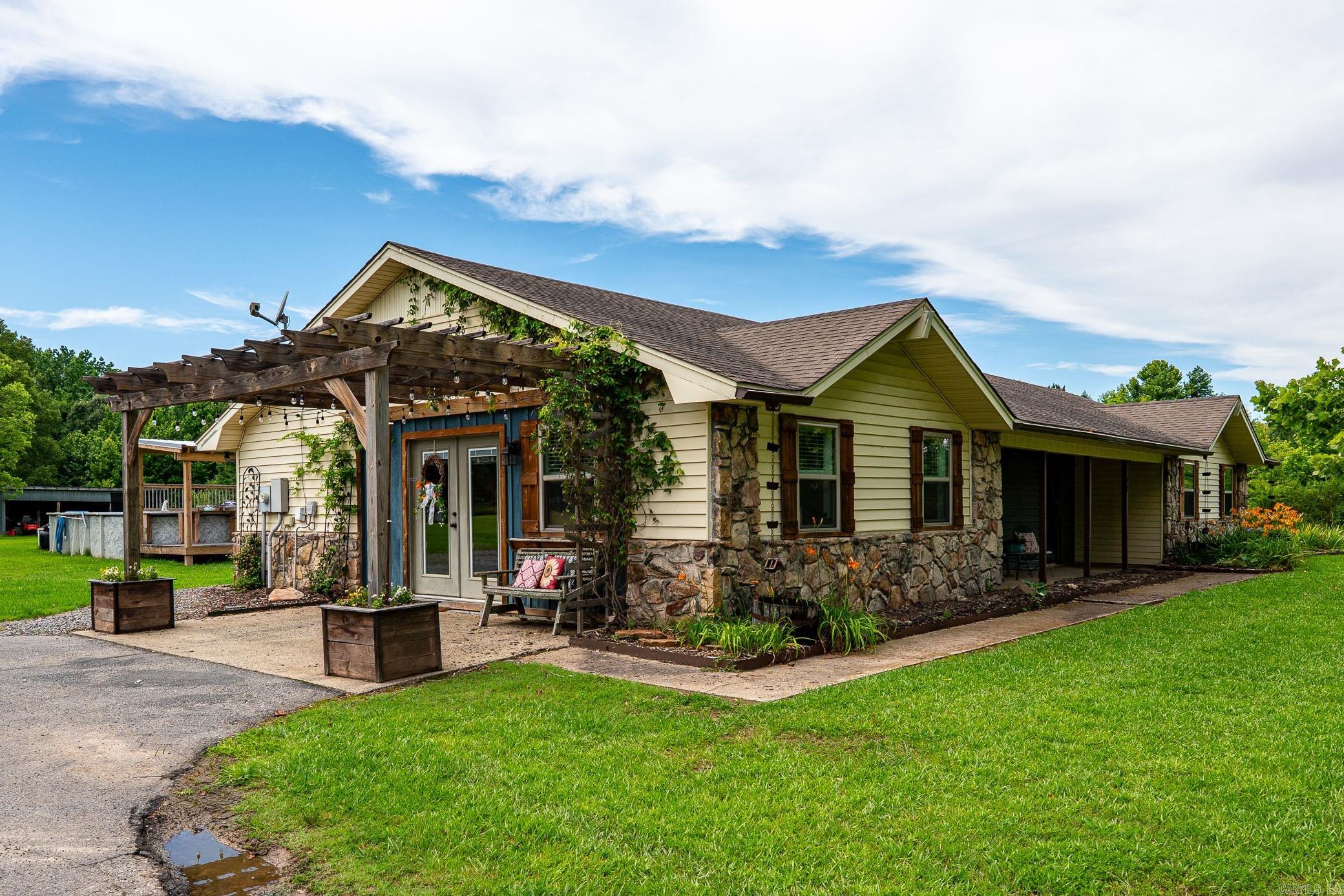 12  Wilcox Acres  Greenbrier, AR