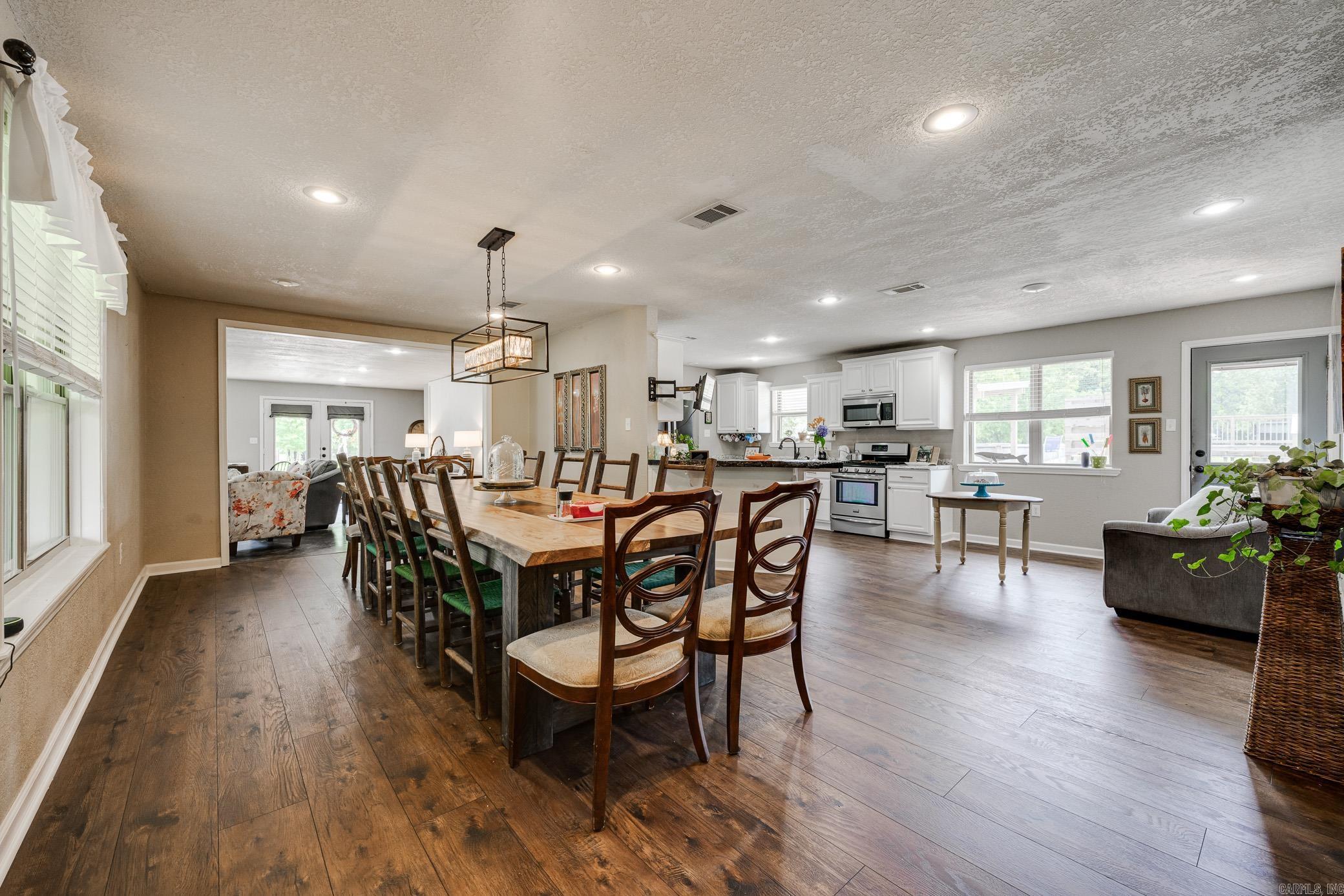 12  Wilcox Acres  Greenbrier, AR