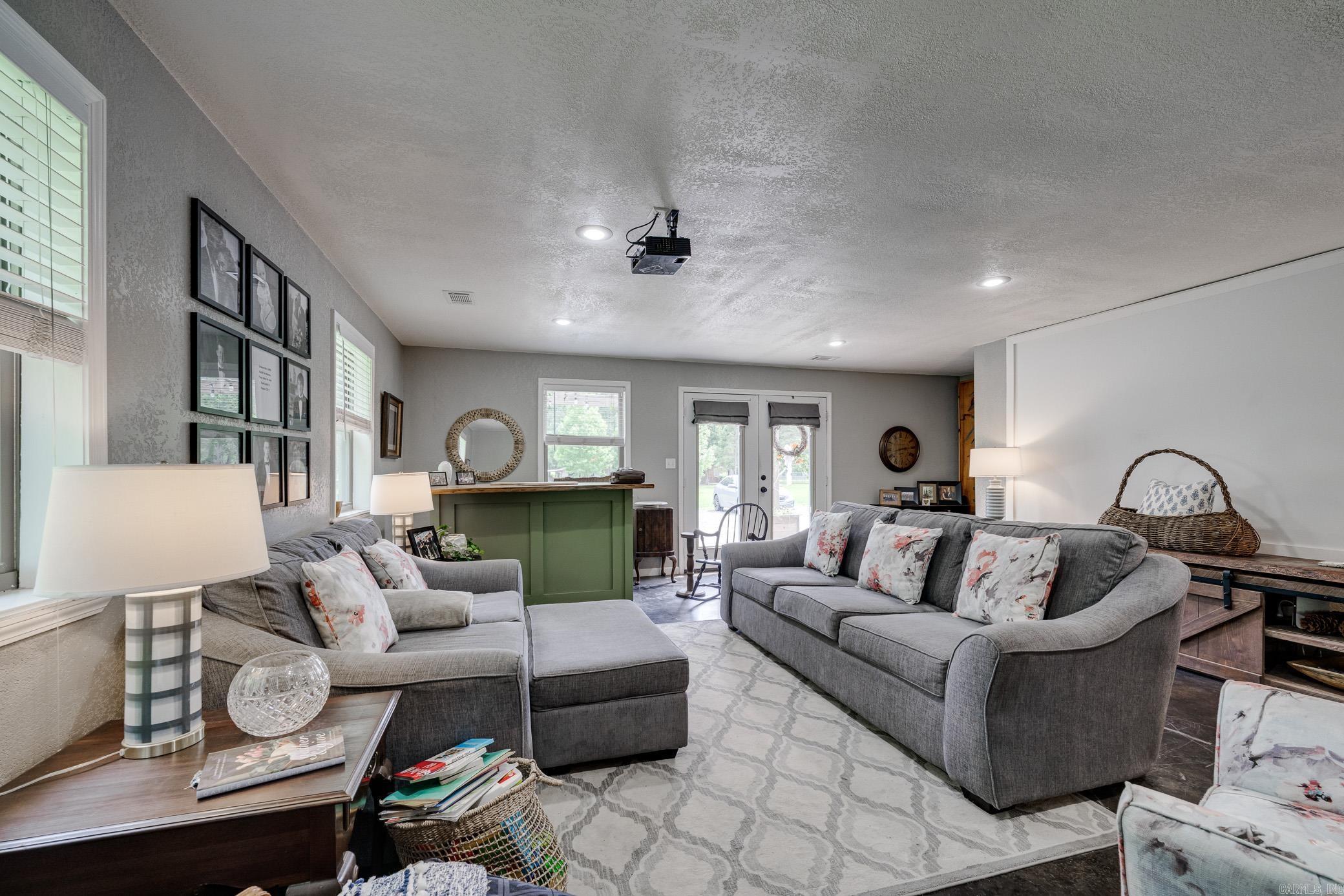 12  Wilcox Acres  Greenbrier, AR