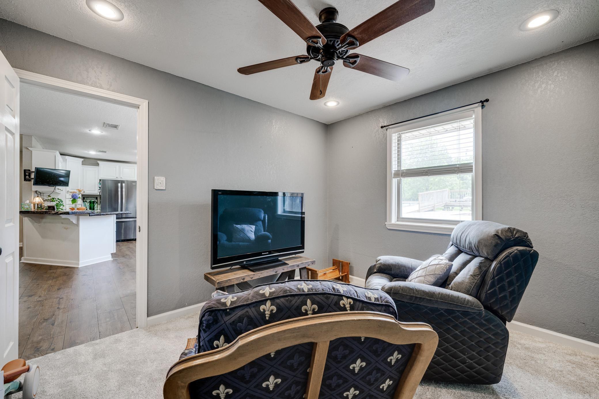 12  Wilcox Acres  Greenbrier, AR