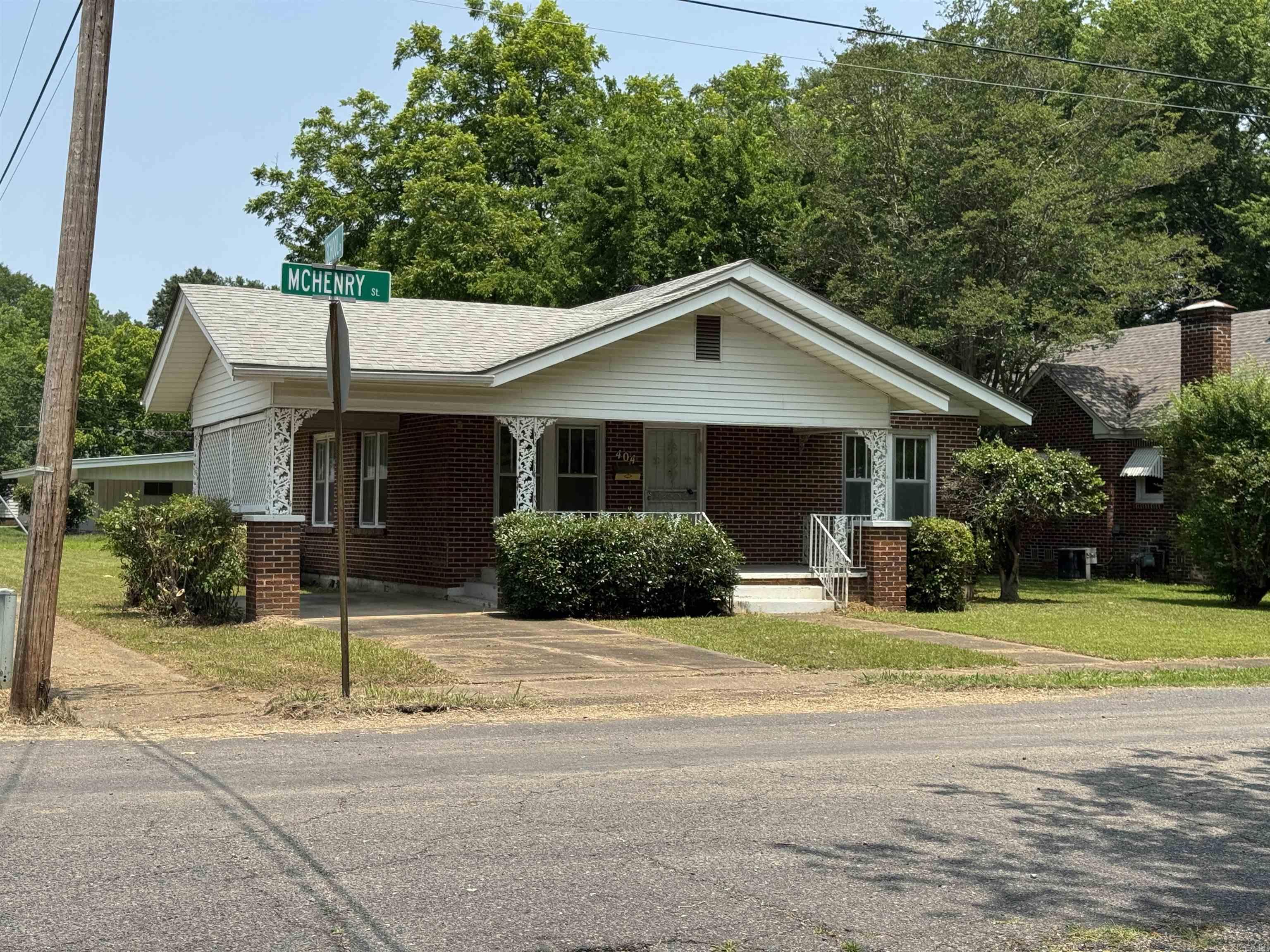 404  McHenry  Malvern, AR