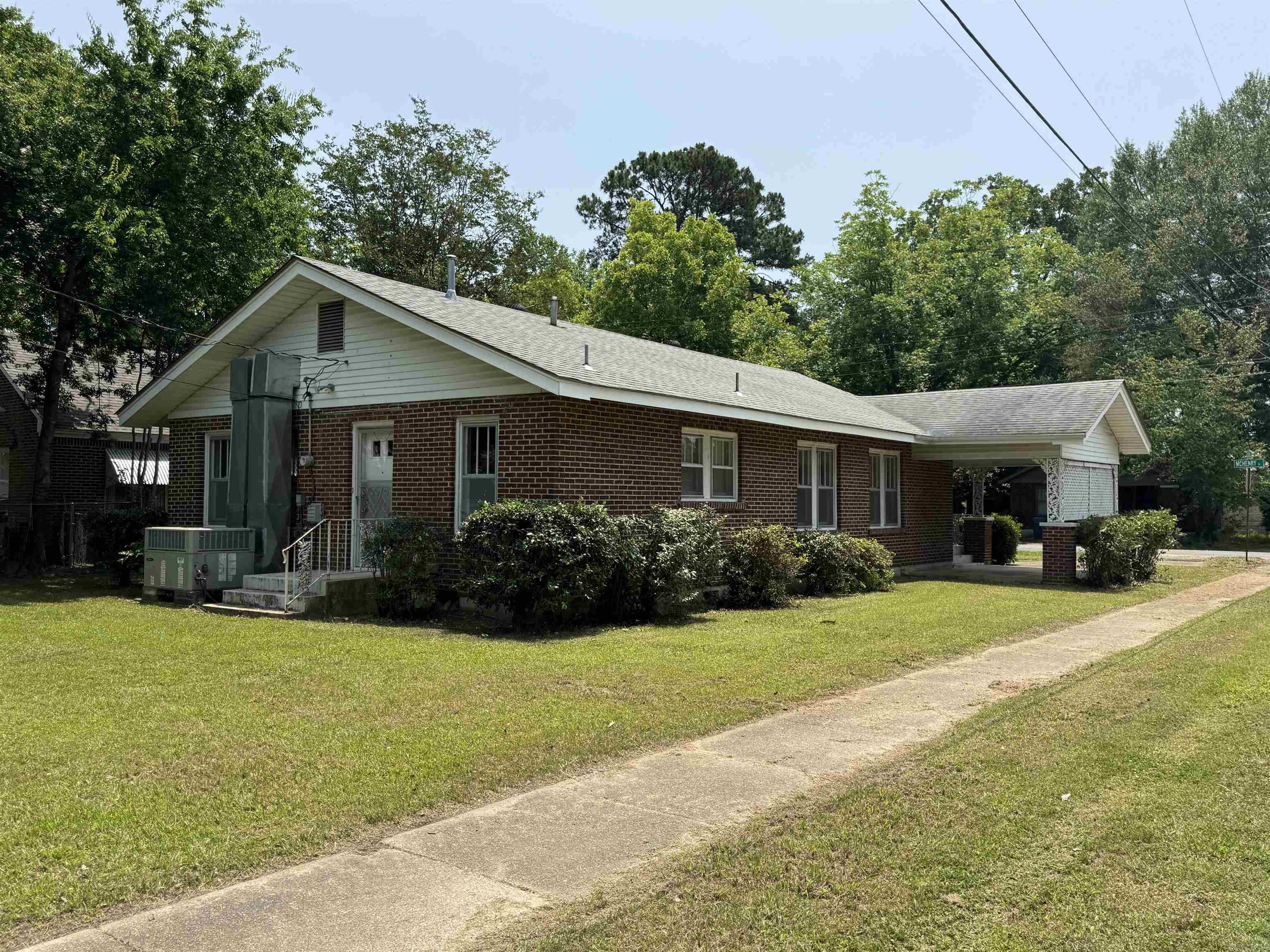 404  McHenry  Malvern, AR