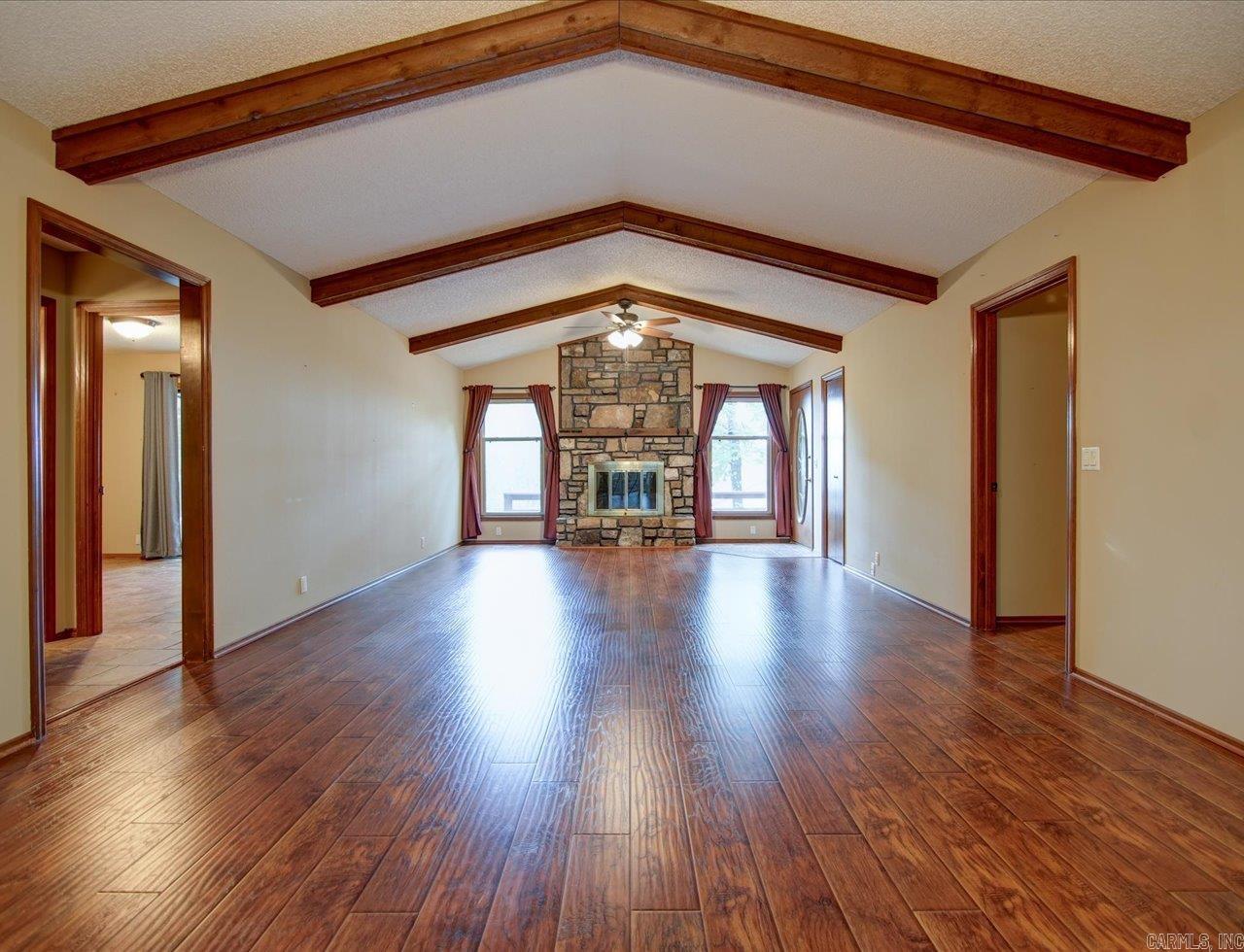 40  Almazan  Hot Springs Village, AR