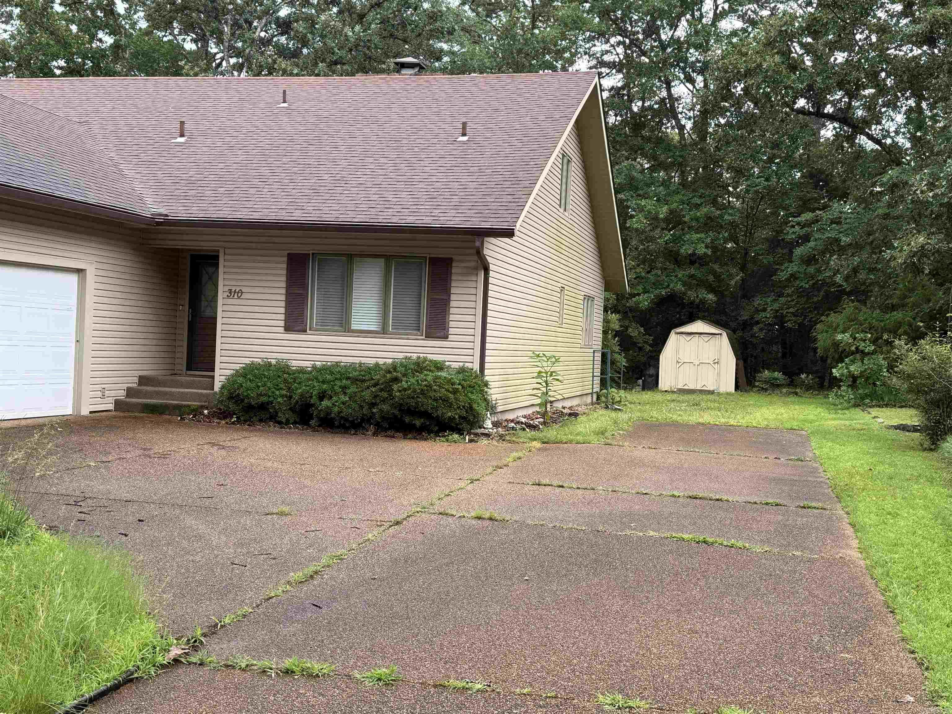 310  Timber Road  Fairfield Bay, AR