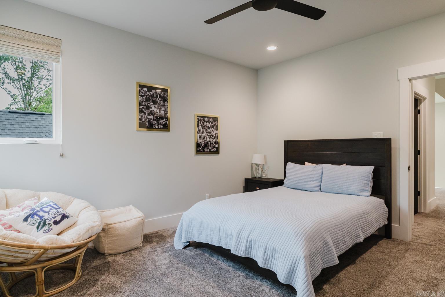 6048  Charley  Benton, AR