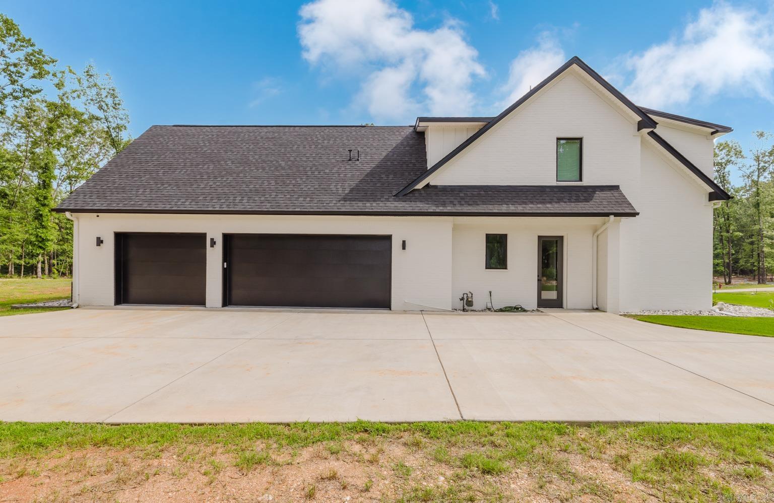 6048  Charley  Benton, AR