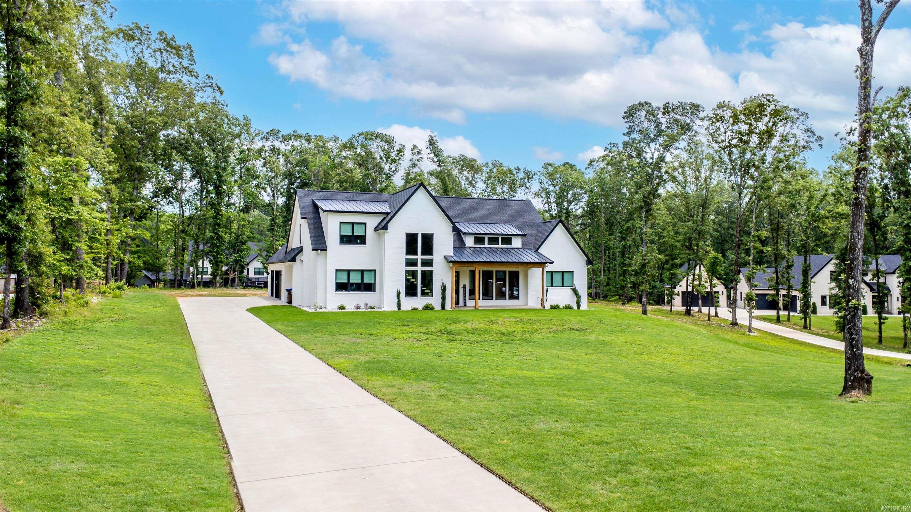 6048  Charley  Benton, AR