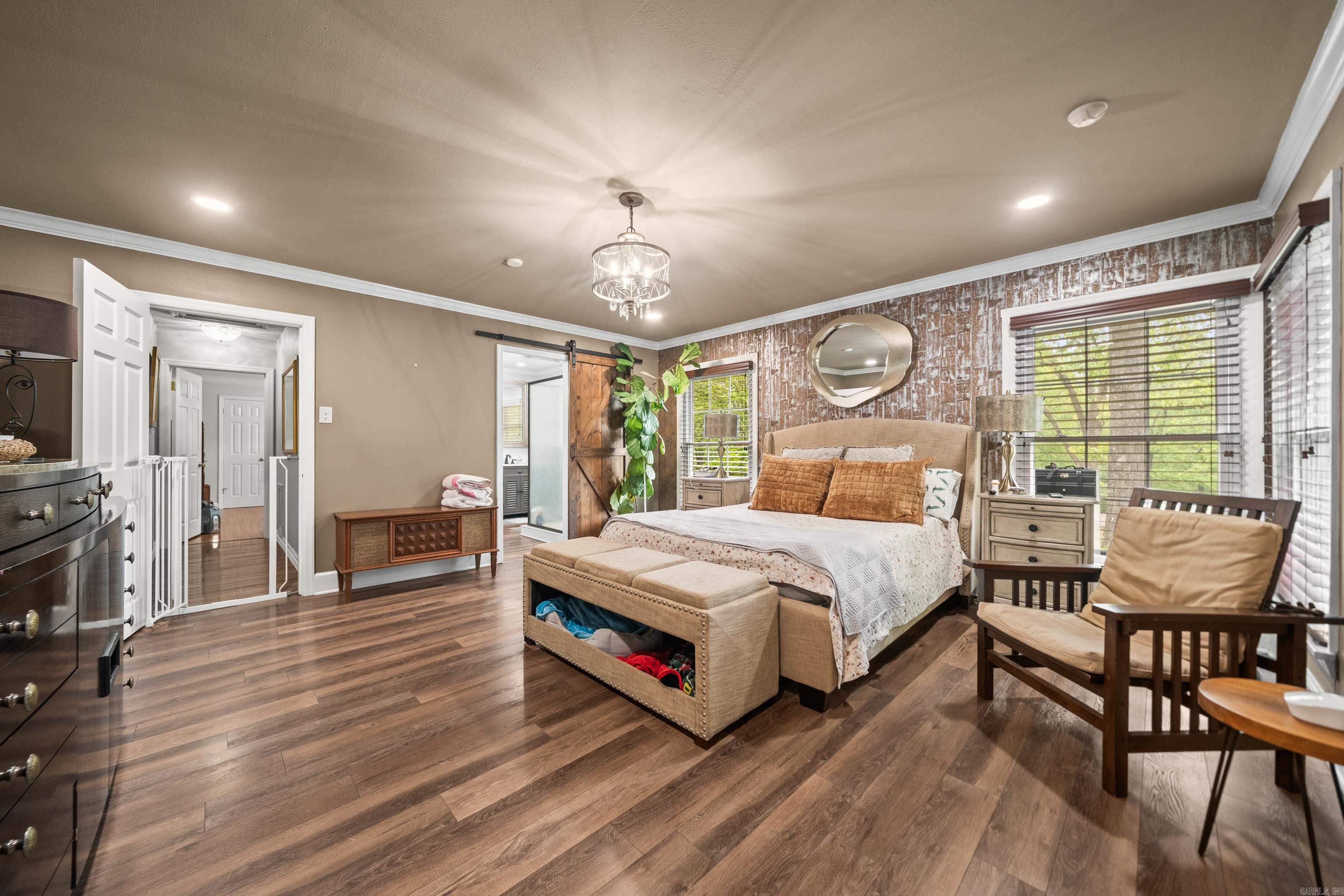 215  Bellaire  Hot Springs, AR