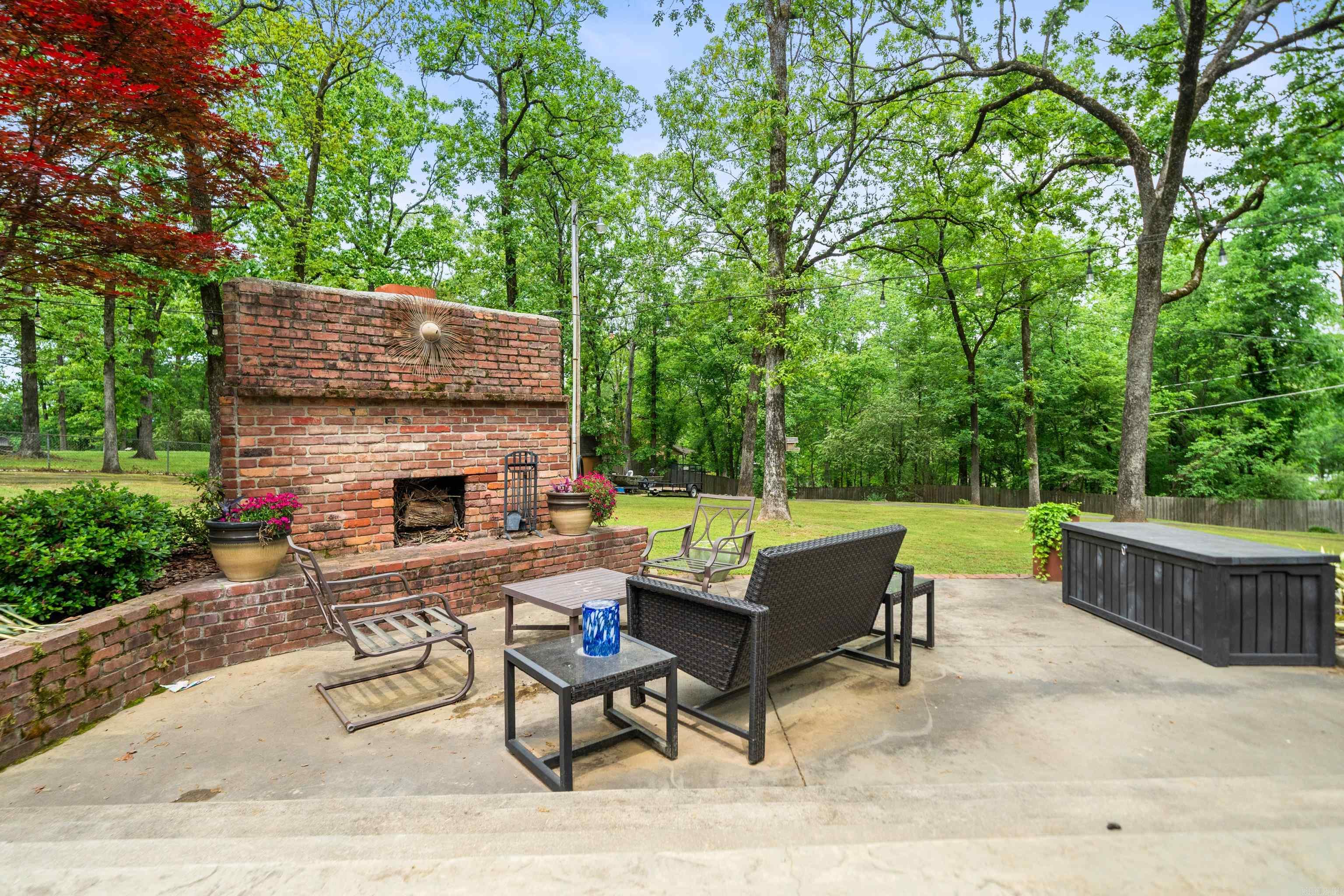 215  Bellaire  Hot Springs, AR