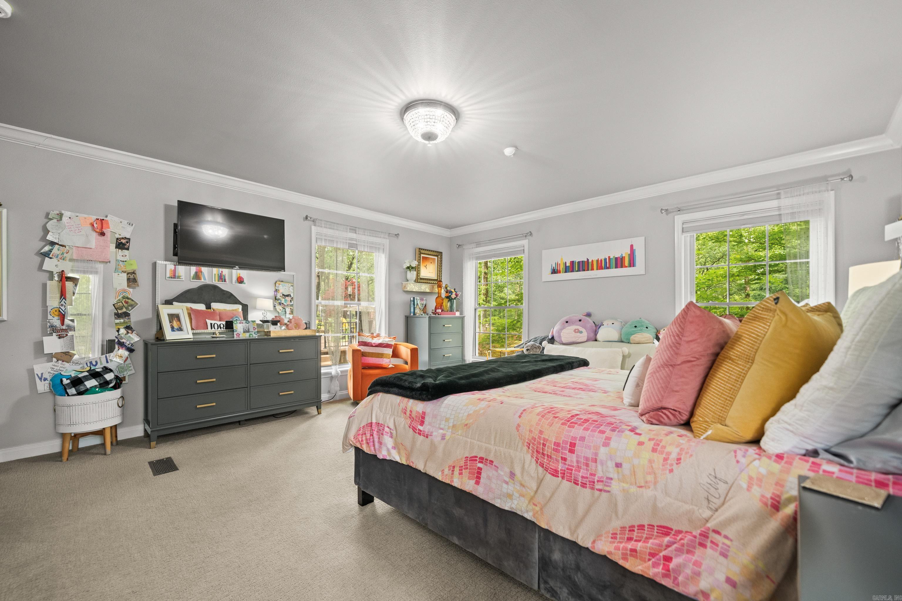 215  Bellaire  Hot Springs, AR