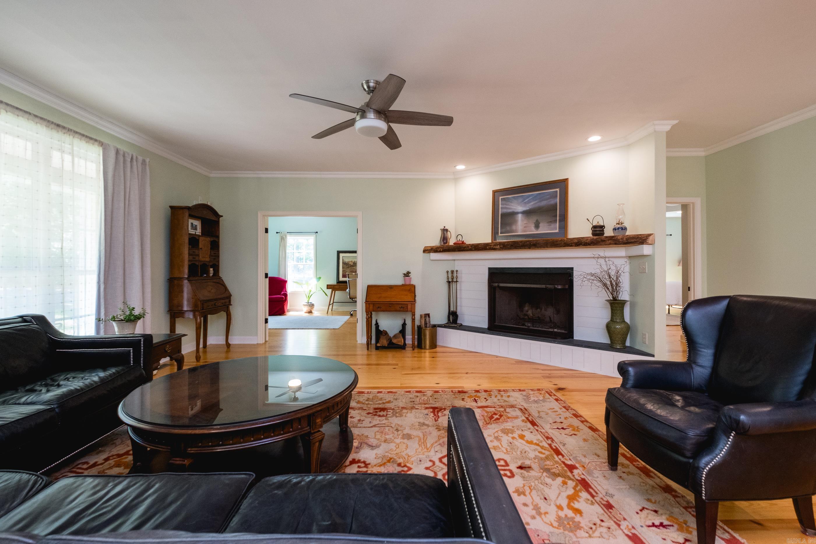 4300  Deer  Paron, AR