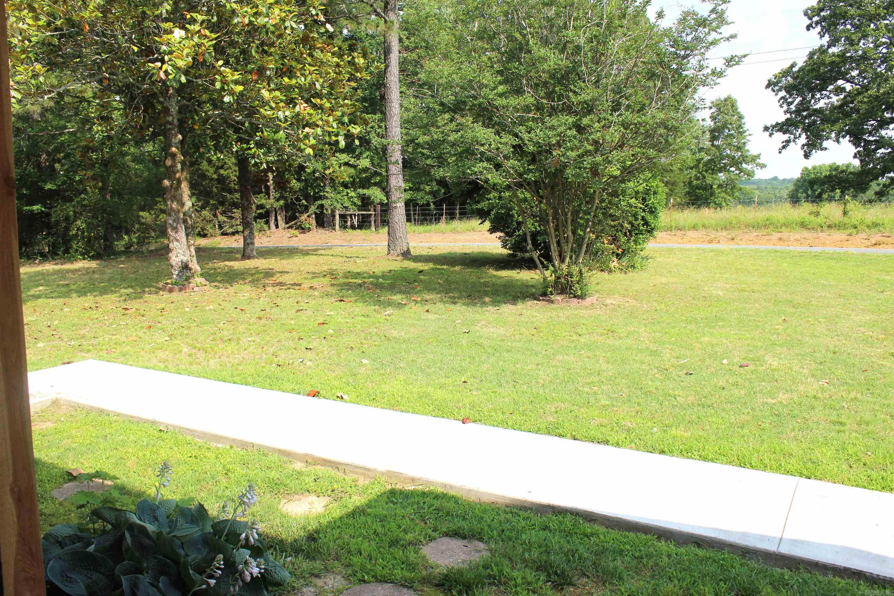 624  Bettis Mountain  Quitman, AR