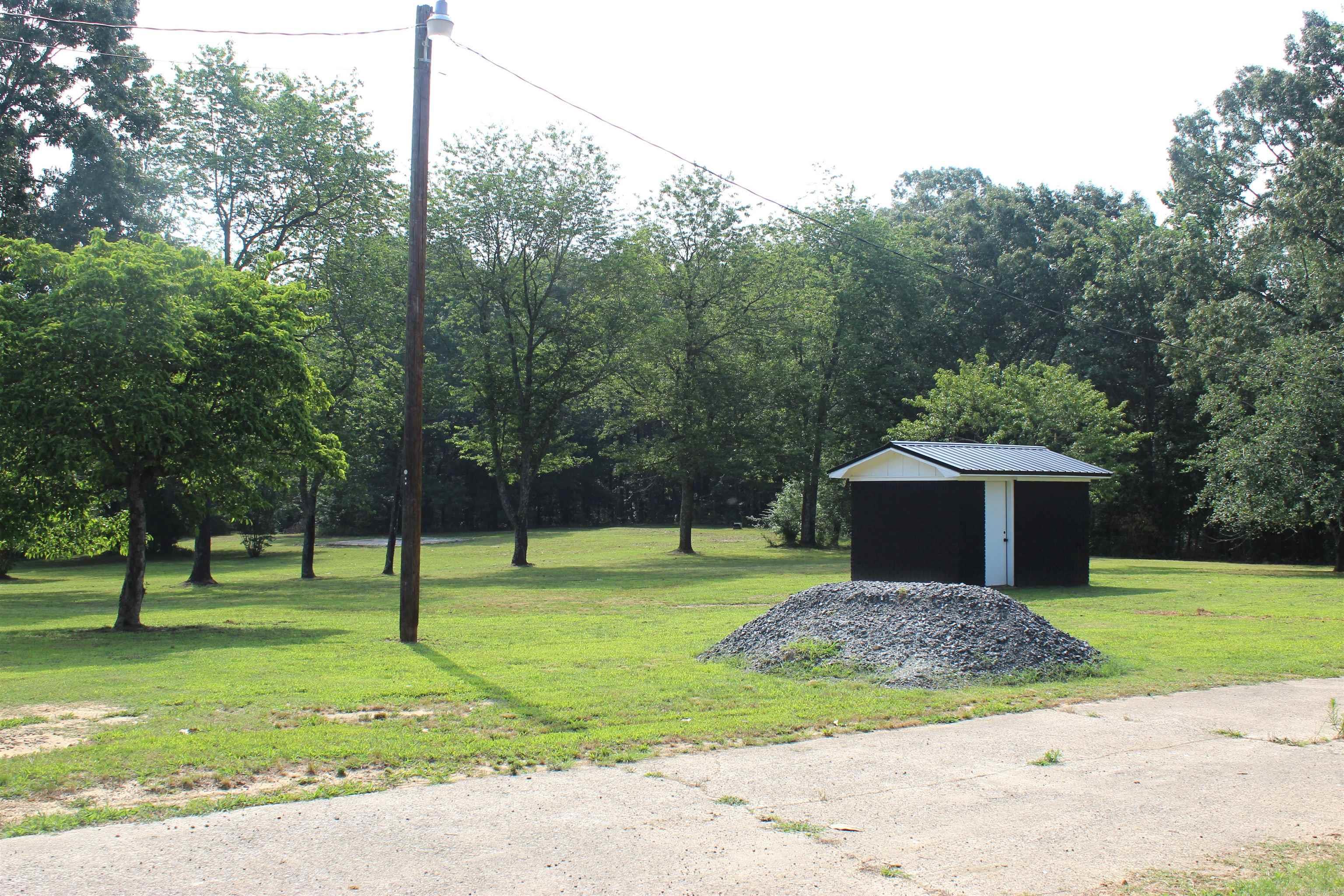 624  Bettis Mountain  Quitman, AR