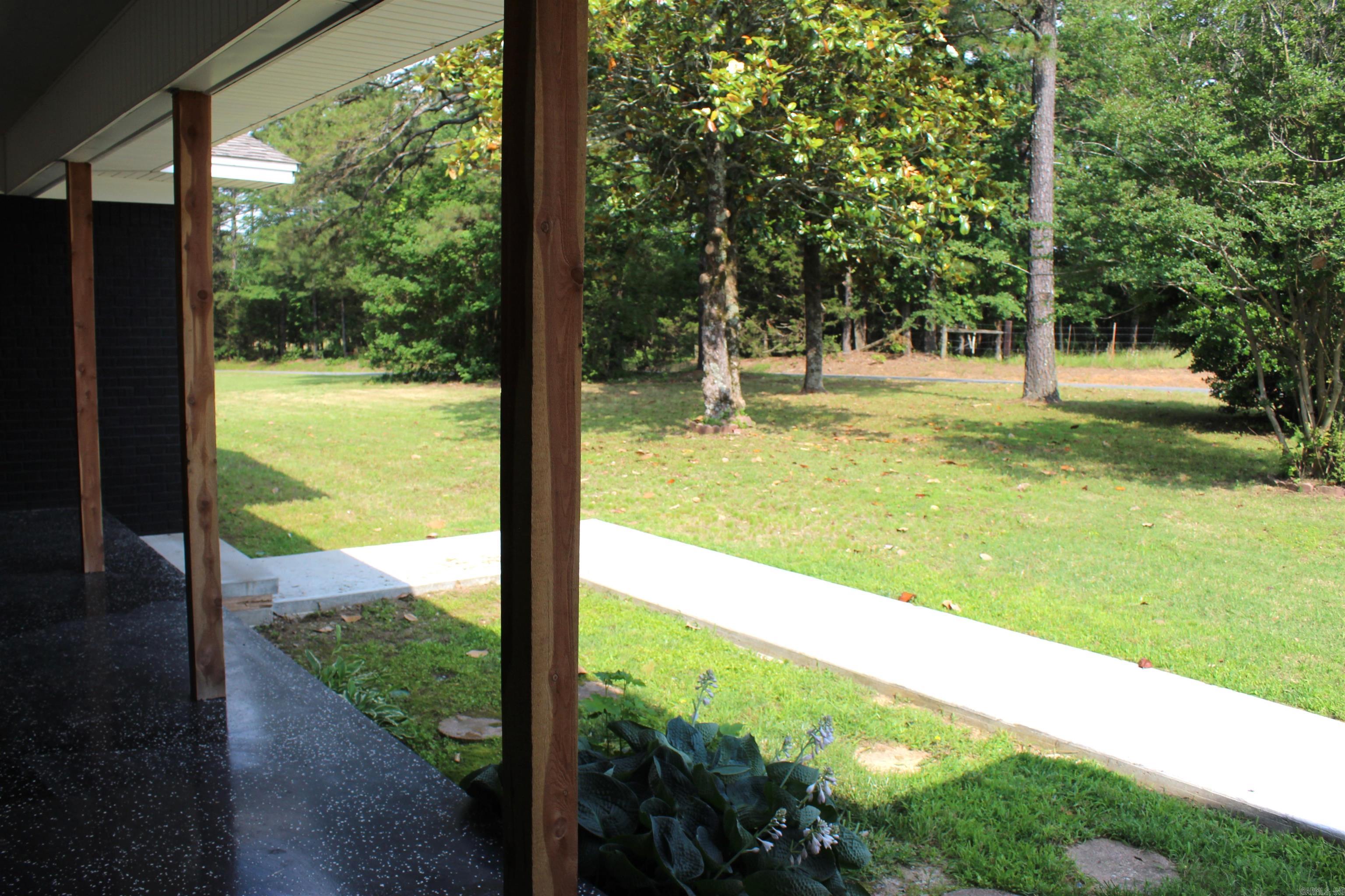 624  Bettis Mountain  Quitman, AR