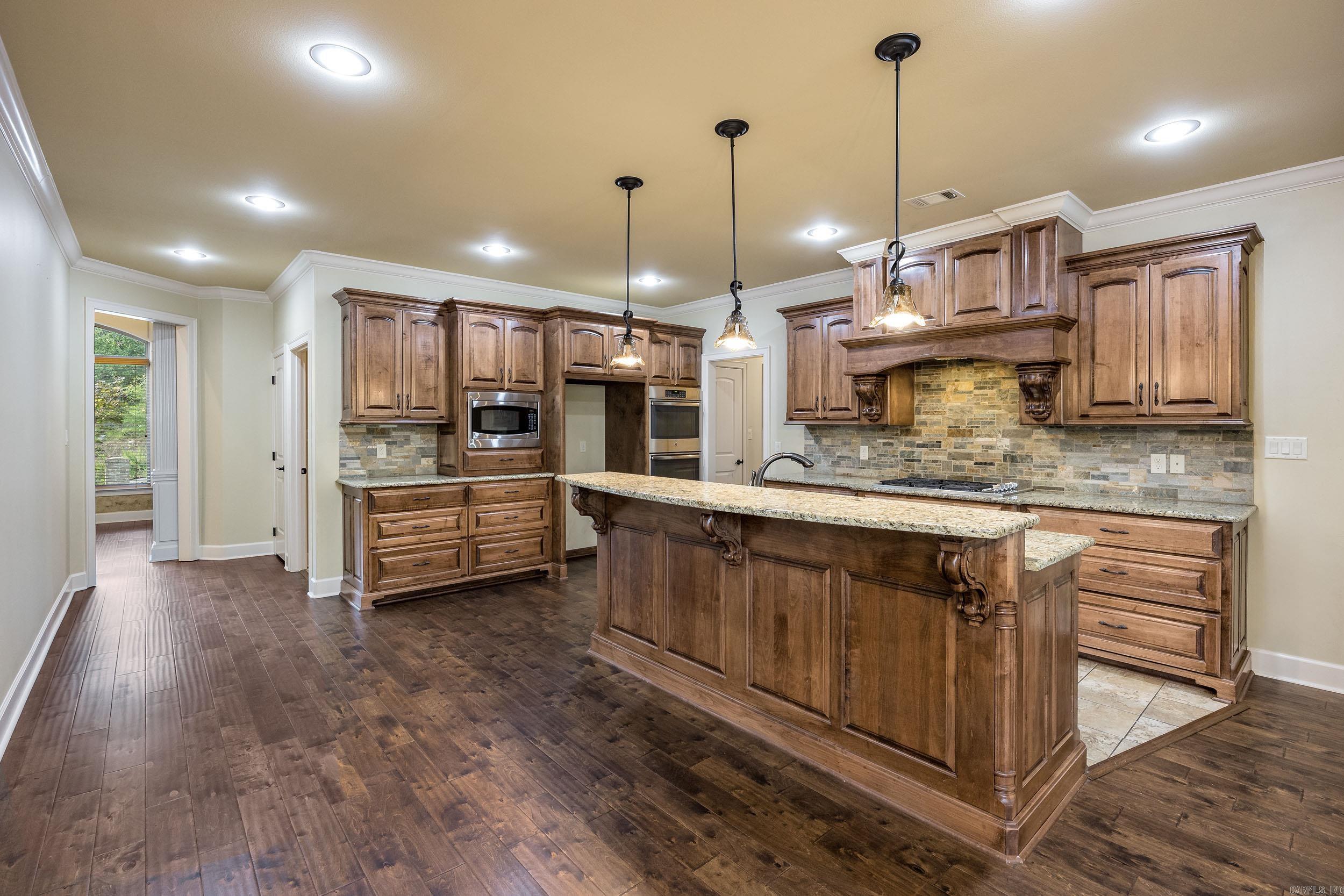 5  Pine View  Little Rock, AR