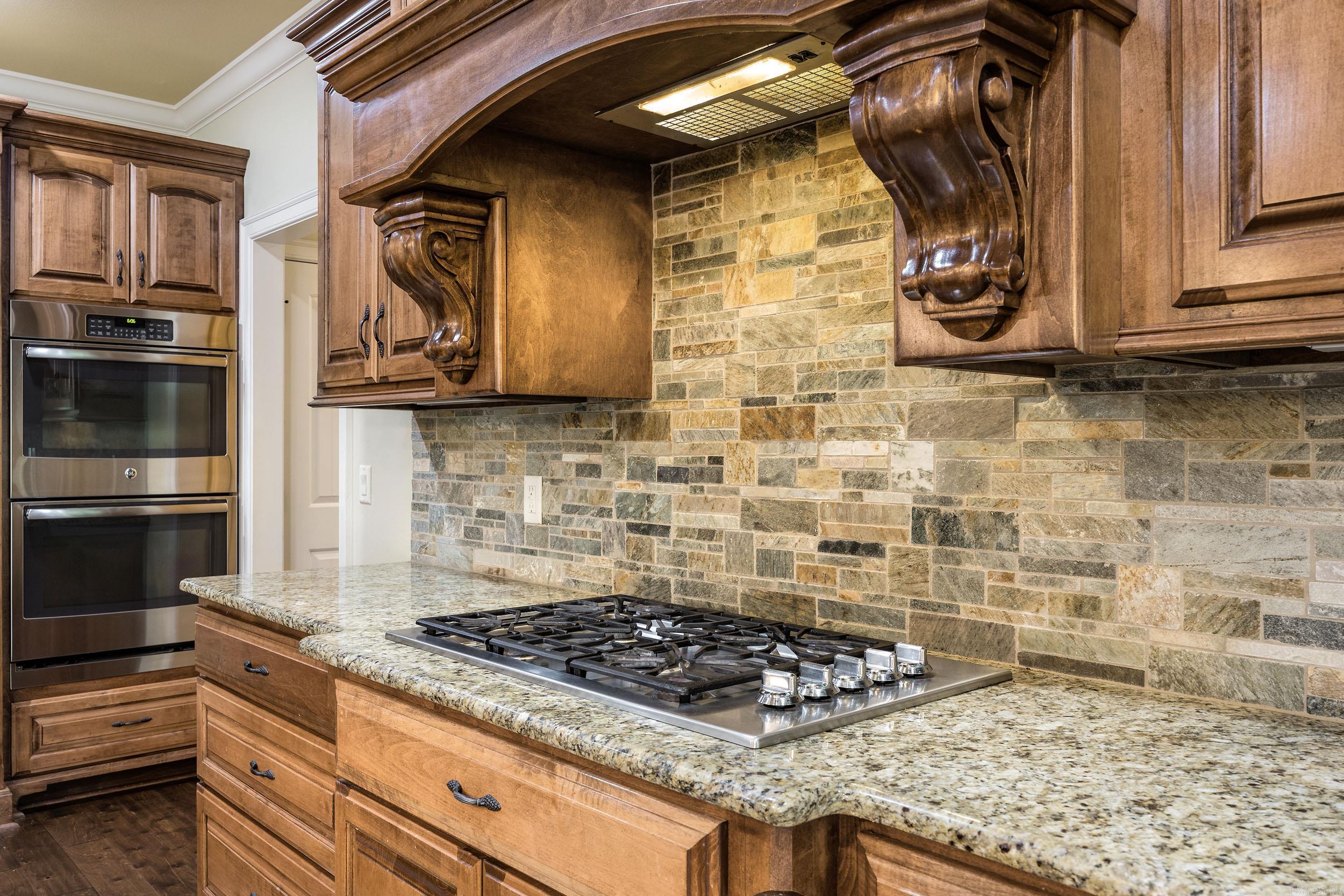 5  Pine View  Little Rock, AR