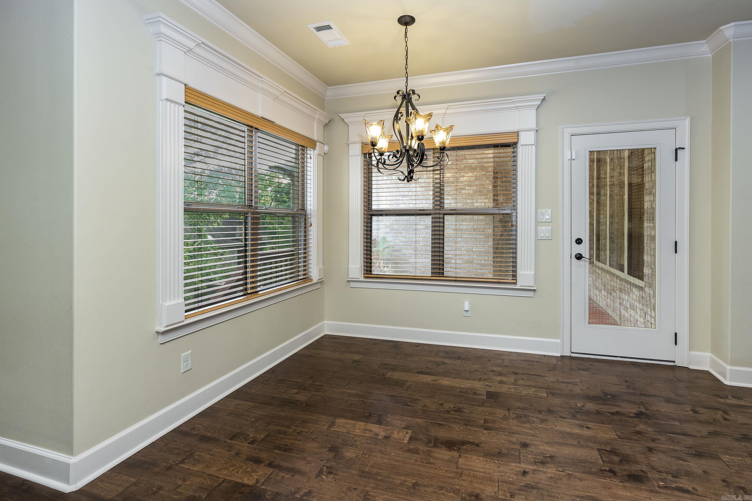 5  Pine View  Little Rock, AR