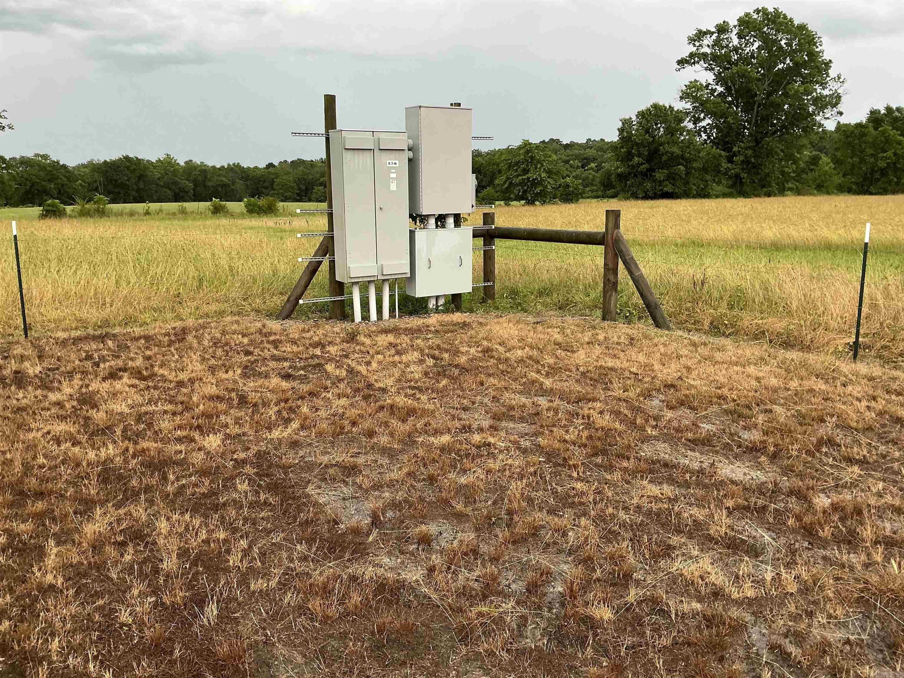 360  27 N  Mount Ida, AR