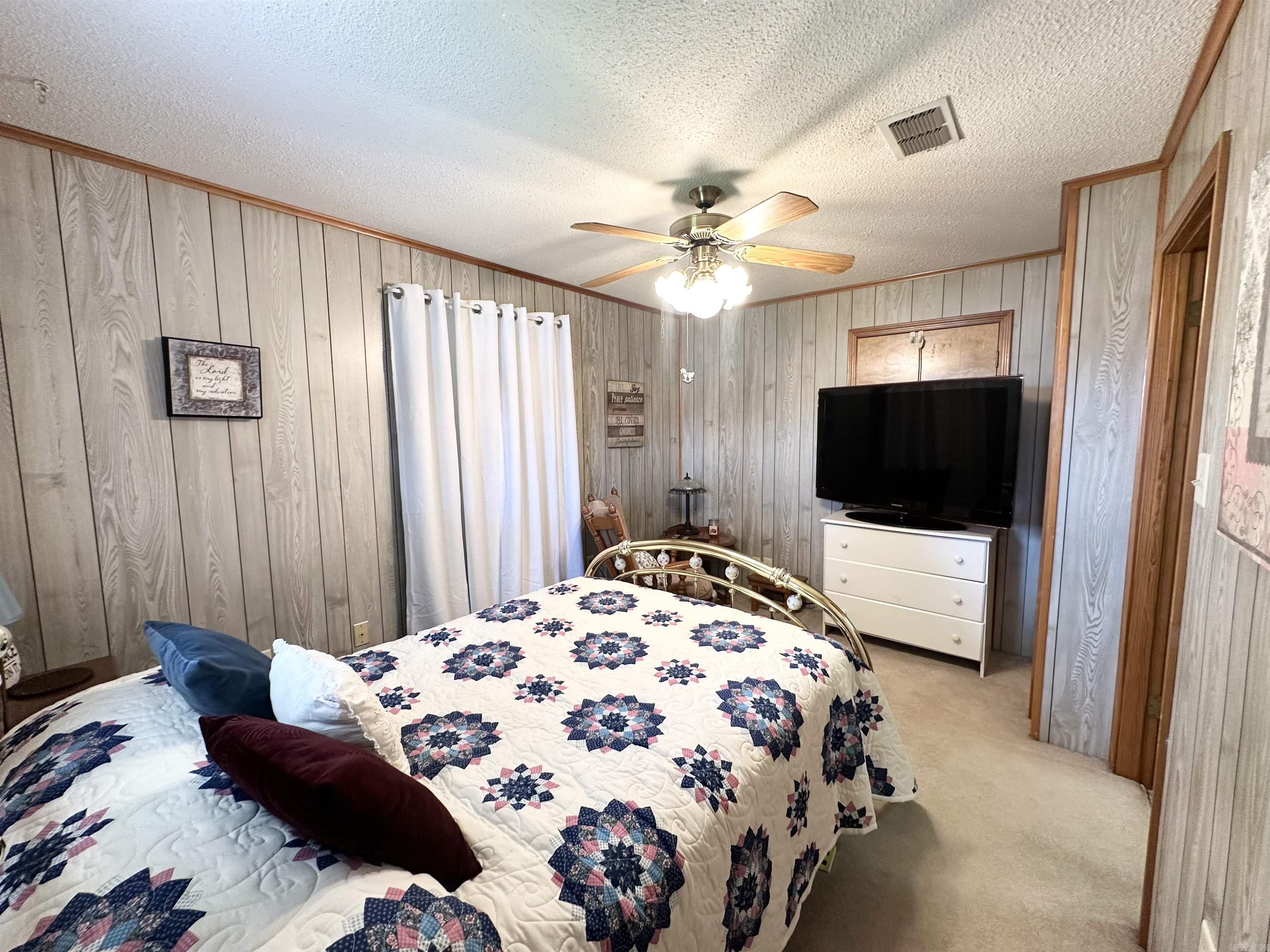 300  Elmwood  Hot Springs, AR