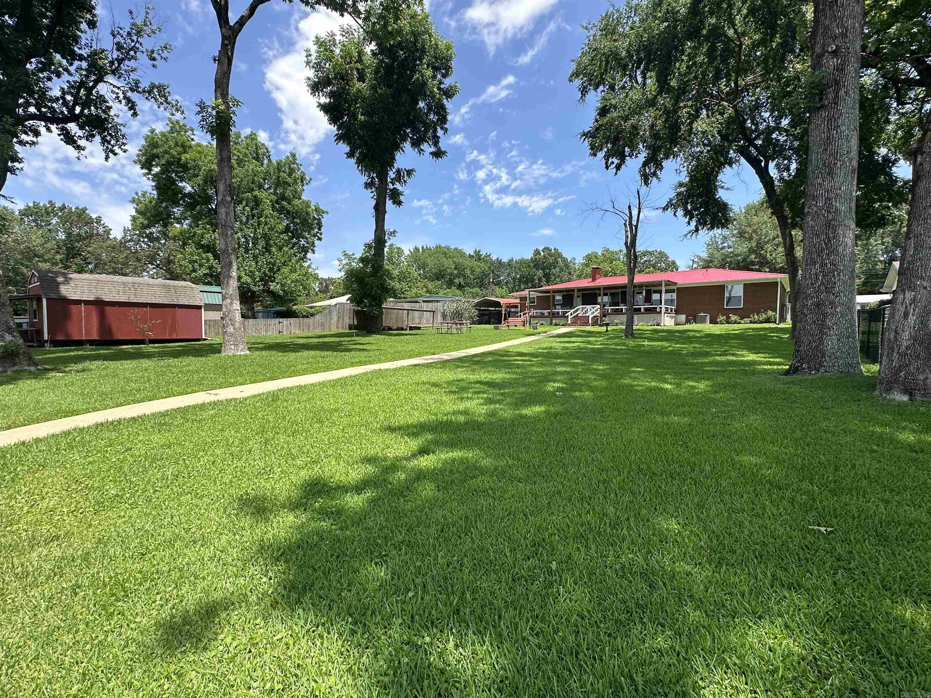 300  Elmwood  Hot Springs, AR