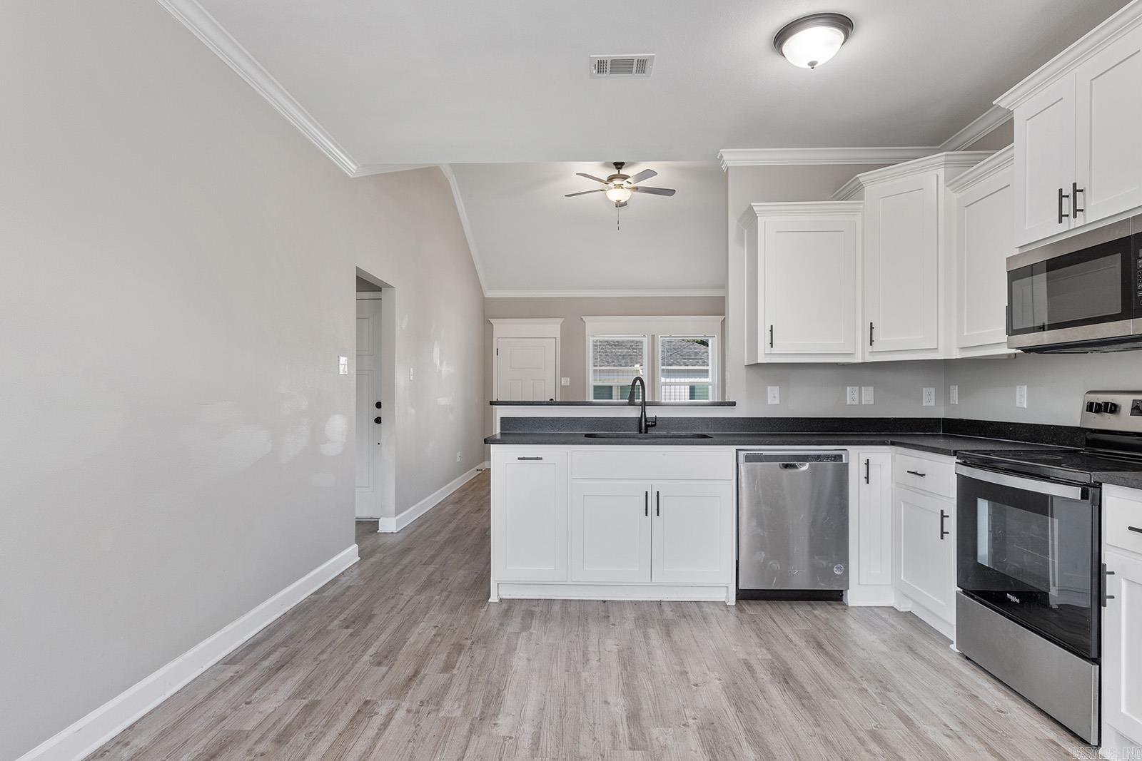 31  Woodhaven  Cabot, AR