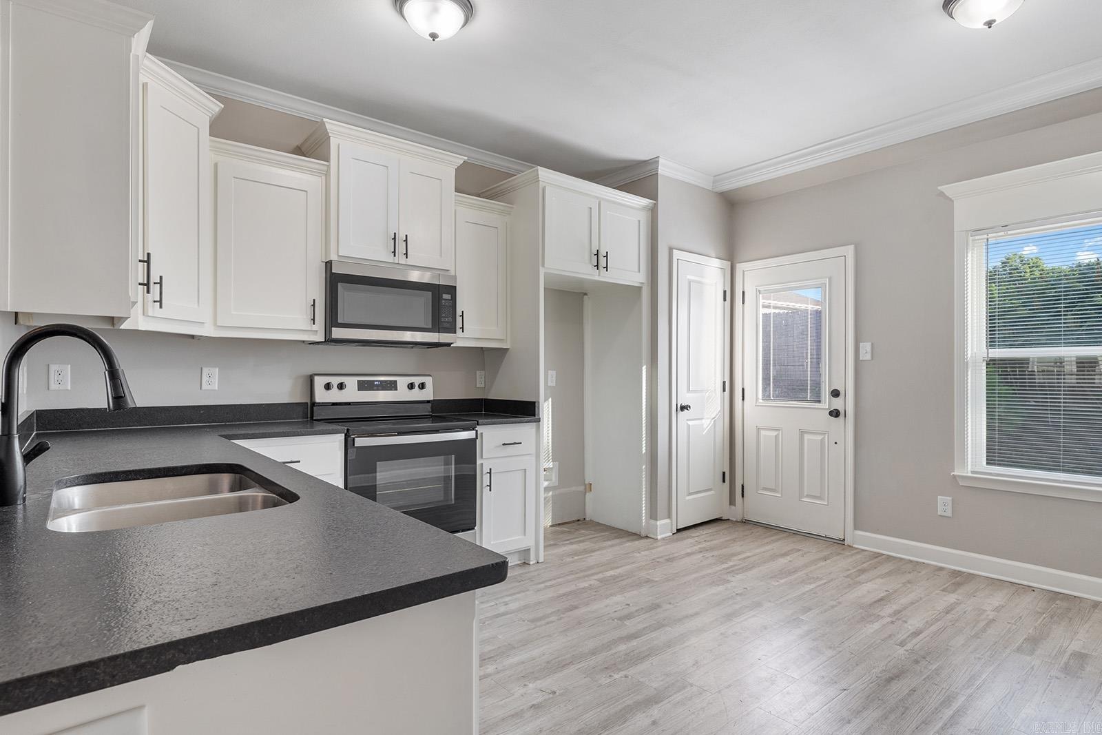 31  Woodhaven  Cabot, AR