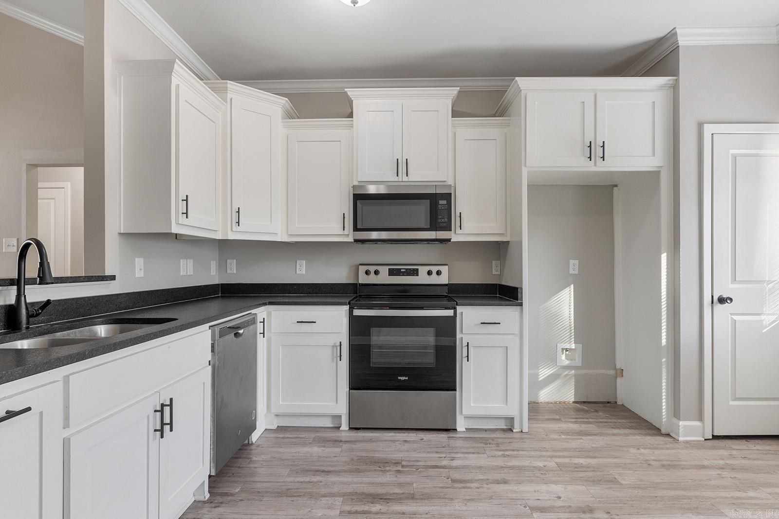 31  Woodhaven  Cabot, AR