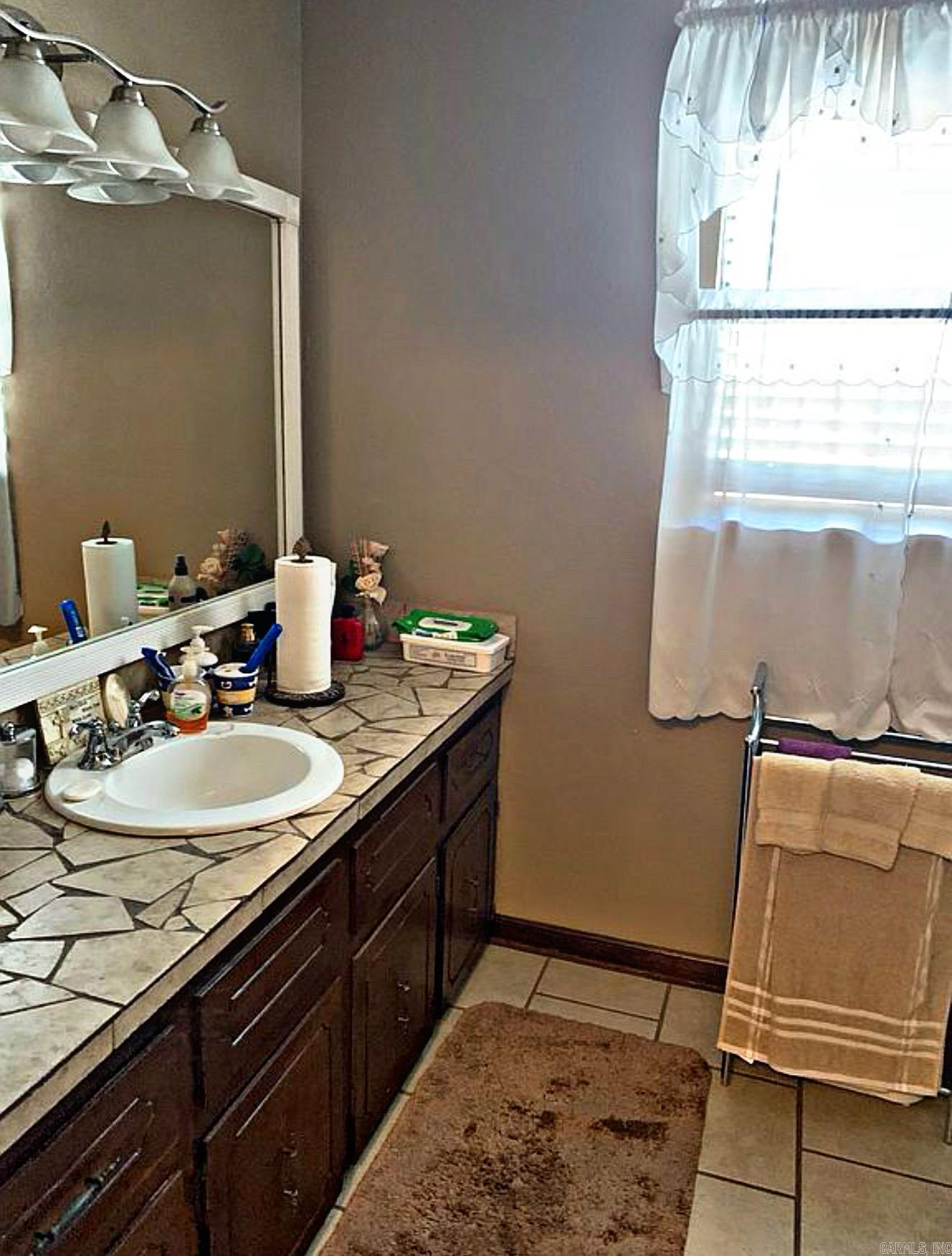109  Pamela  Sherwood, AR