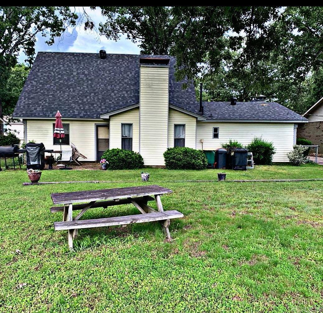 109  Pamela  Sherwood, AR