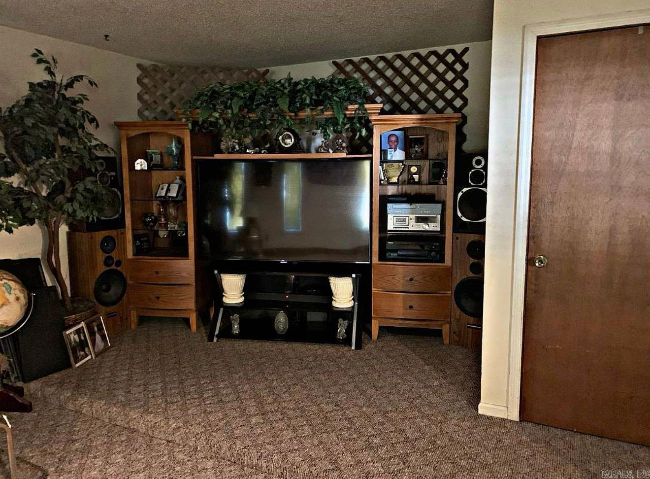 109  Pamela  Sherwood, AR