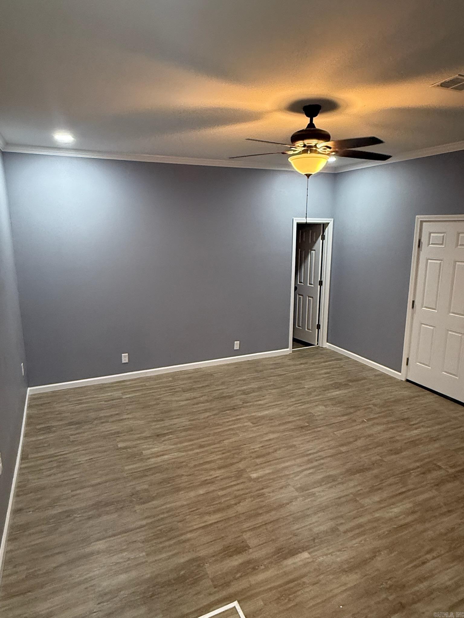 2827 E Edgewood  Pine Bluff, AR