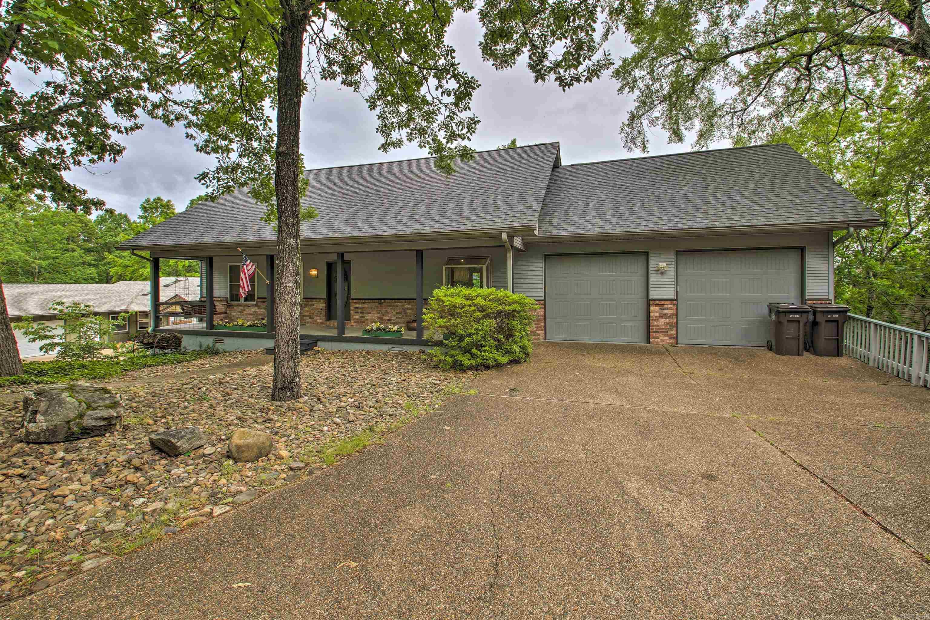 23  Fineza Way  Hot Springs Village, AR