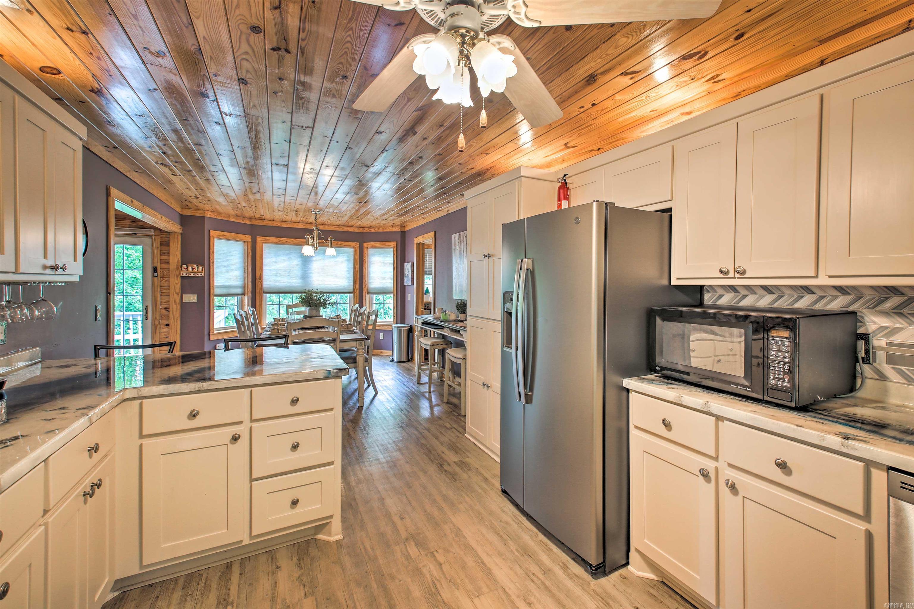 23  Fineza Way  Hot Springs Village, AR