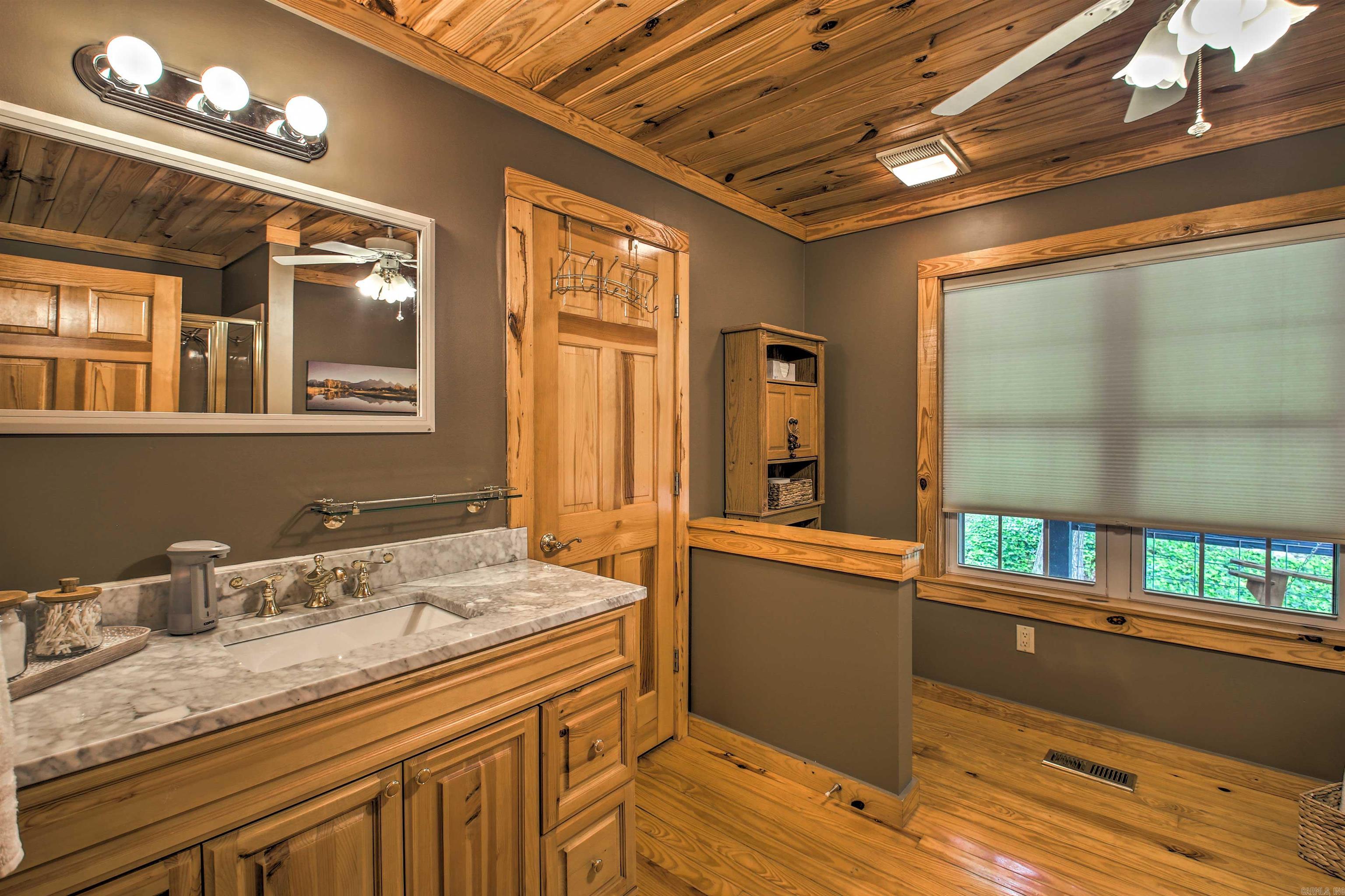 23  Fineza Way  Hot Springs Village, AR