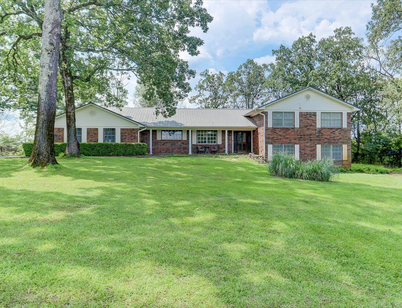 208  Star Crest  Hot Springs, AR
