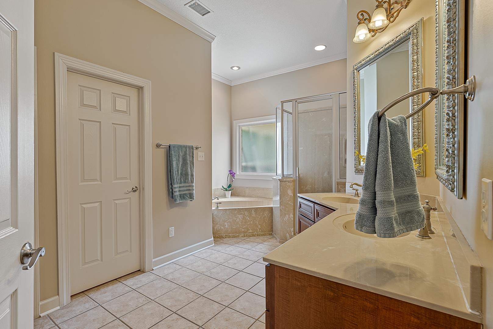 221  Dunwoody Dr  Jonesboro, AR