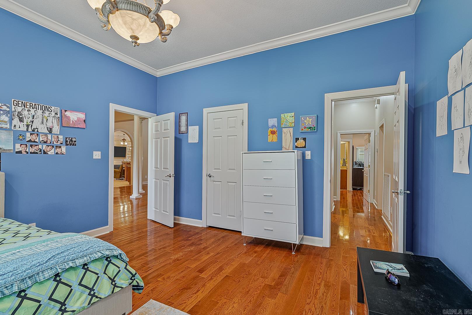 221 Dunwoody Dr Jonesboro, AR 72404