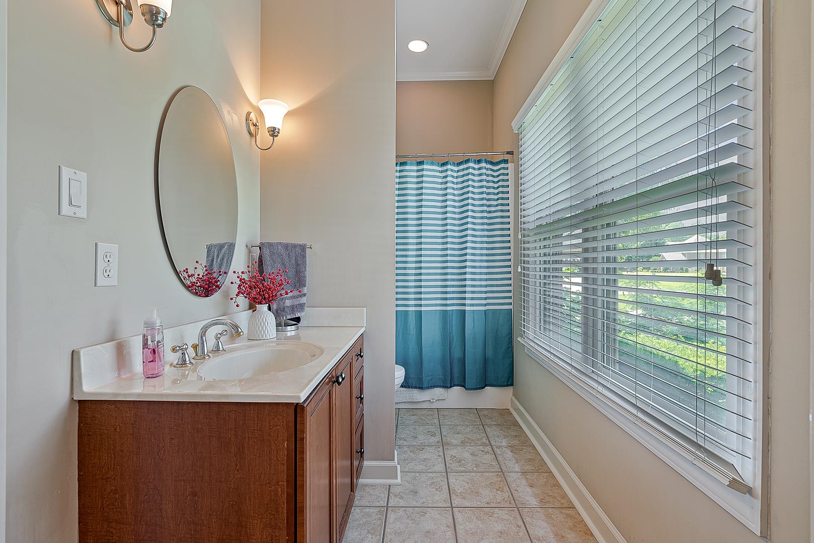 221  Dunwoody Dr  Jonesboro, AR