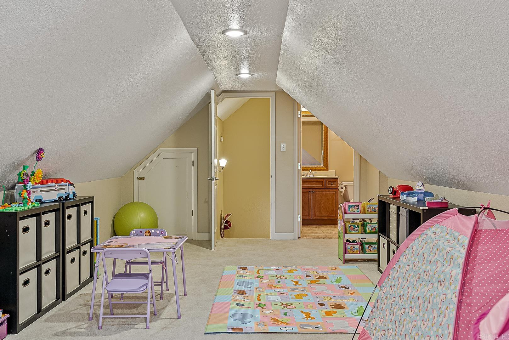 221 Dunwoody Dr Jonesboro, AR 72404