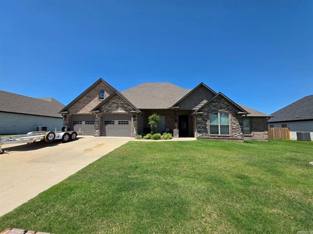 3801  Stoneridge  Paragould, AR