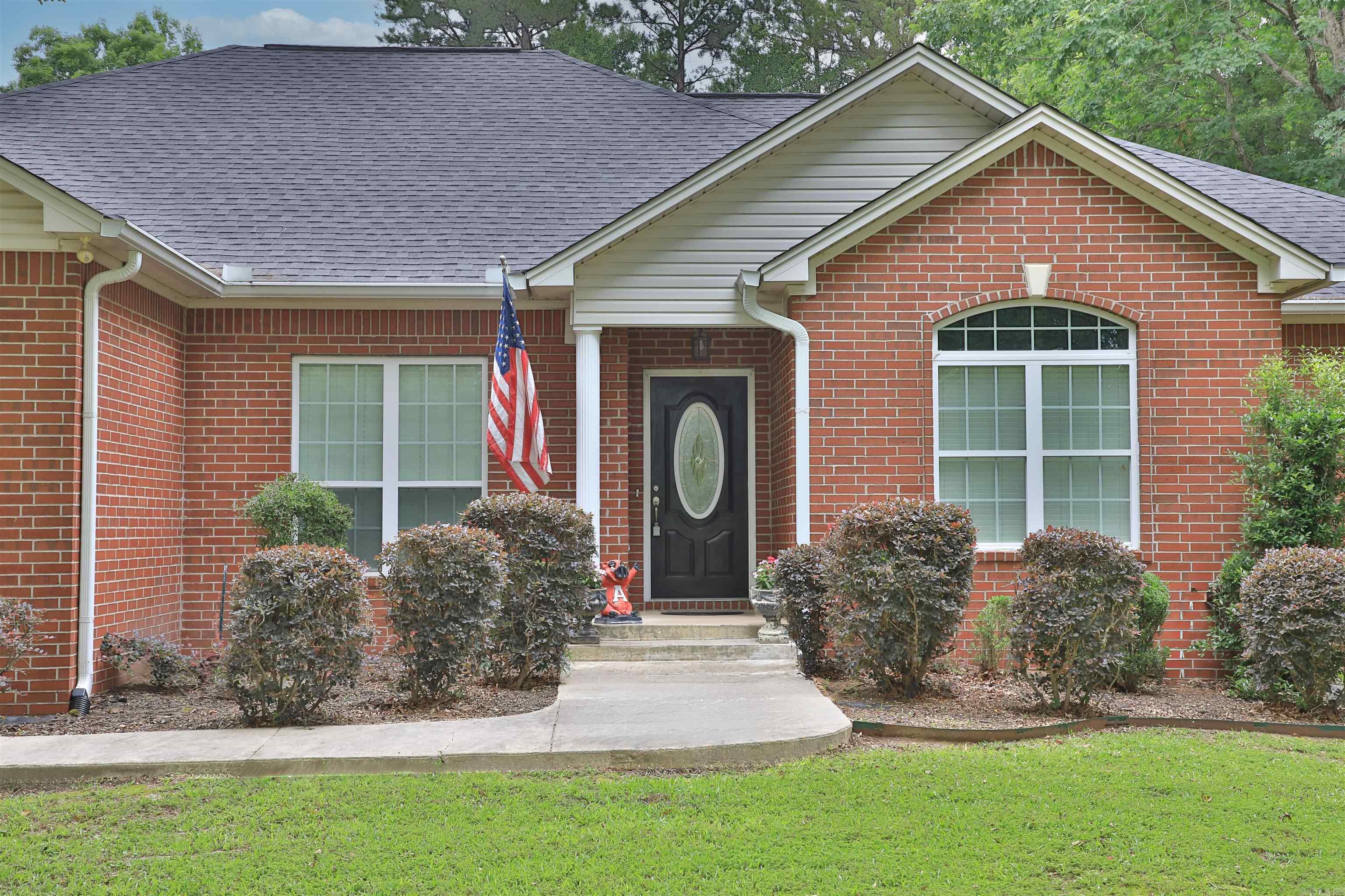 3115  Dan Road  White Hall, AR
