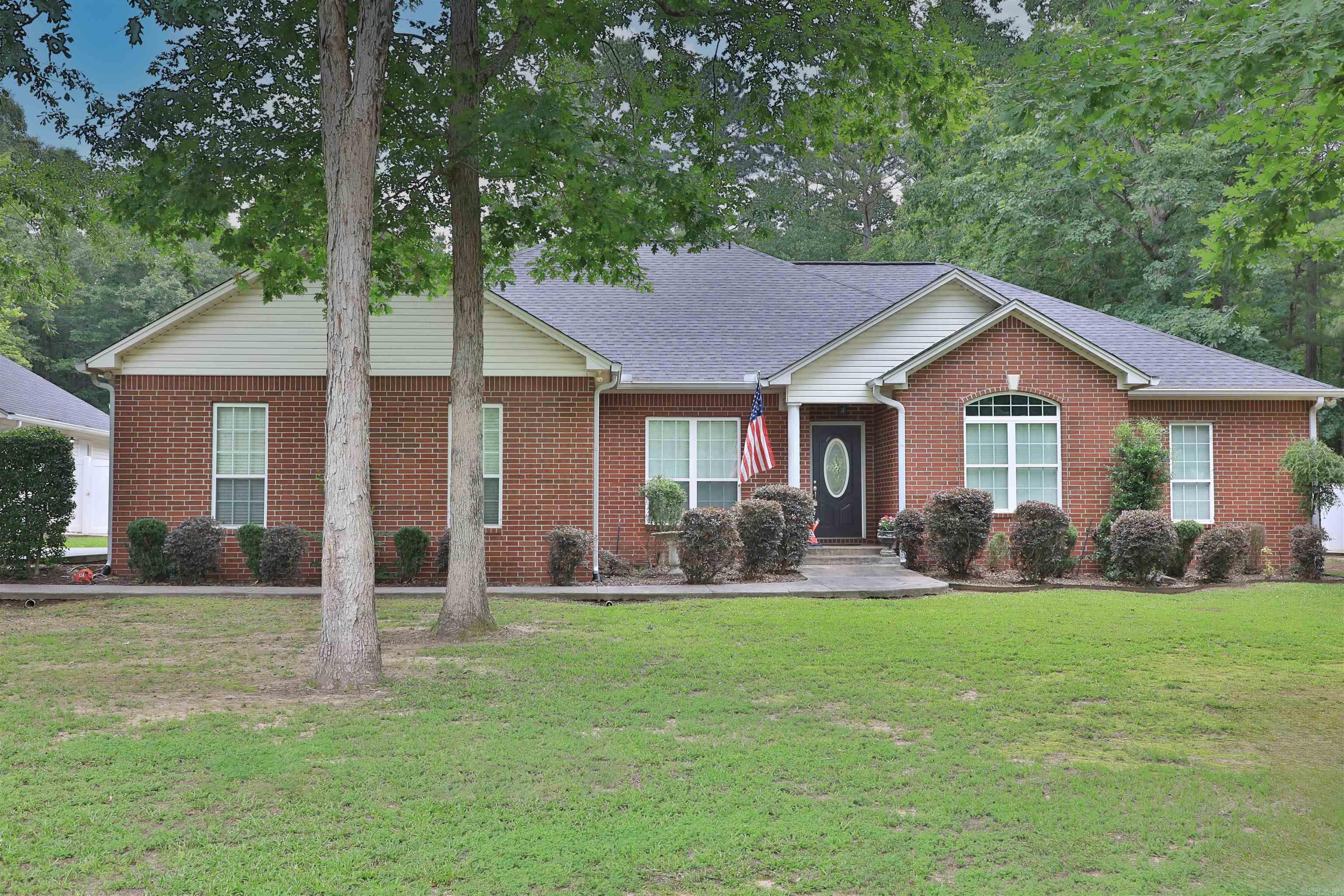 3115  Dan Road  White Hall, AR