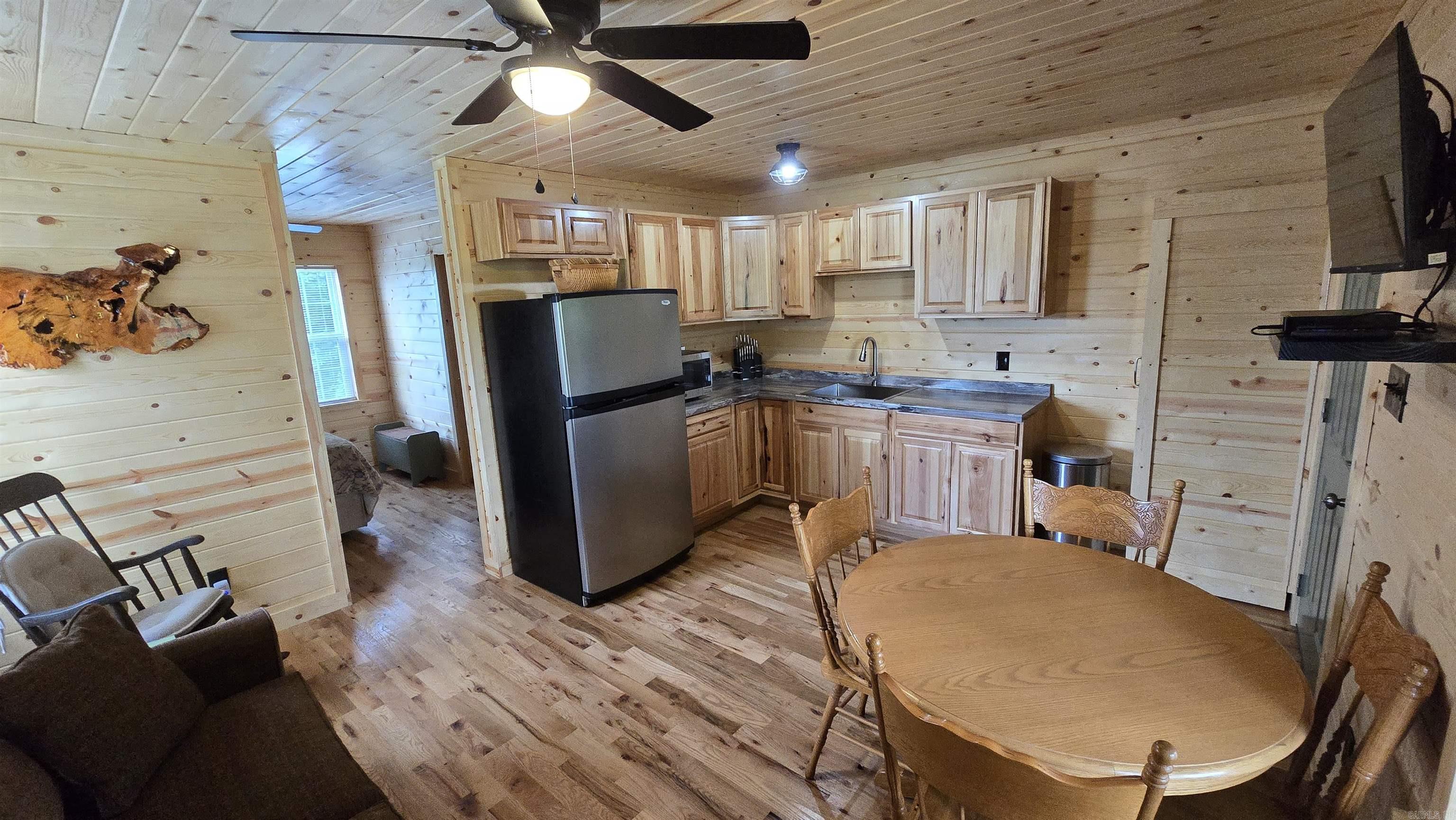 7473  Meadow Creek  Fox, AR