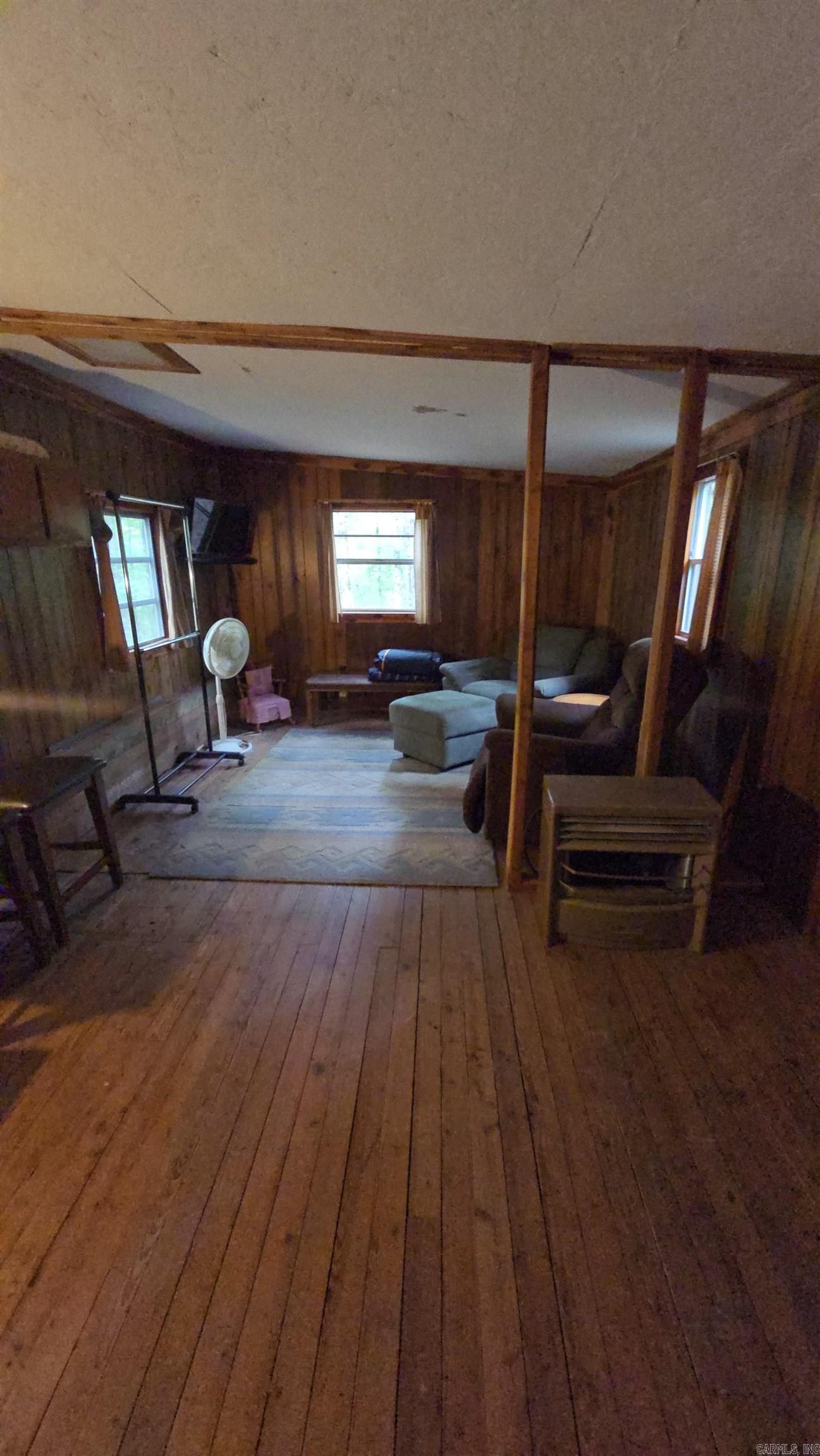 7473  Meadow Creek  Fox, AR
