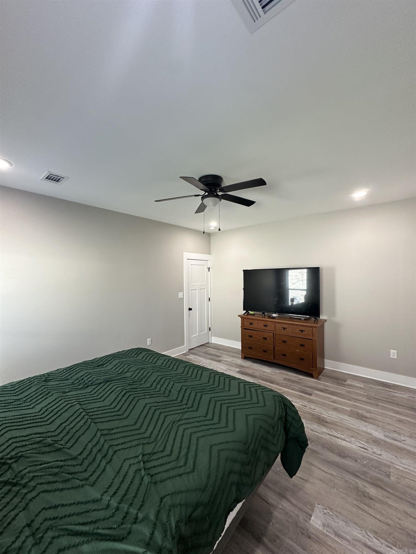 6  Quail Feather  Greenbrier, AR