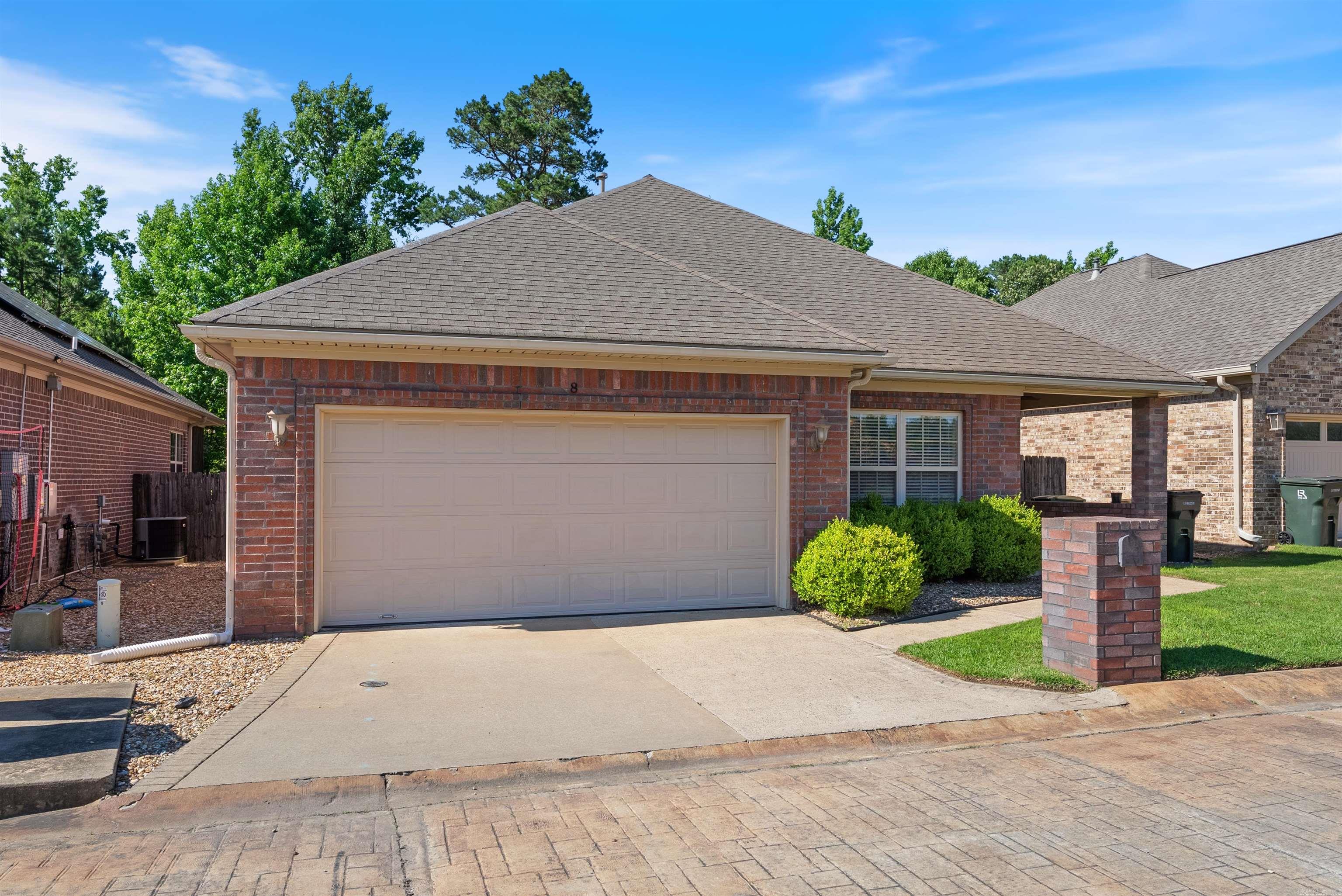 8  Pennsylvania  Little Rock, AR