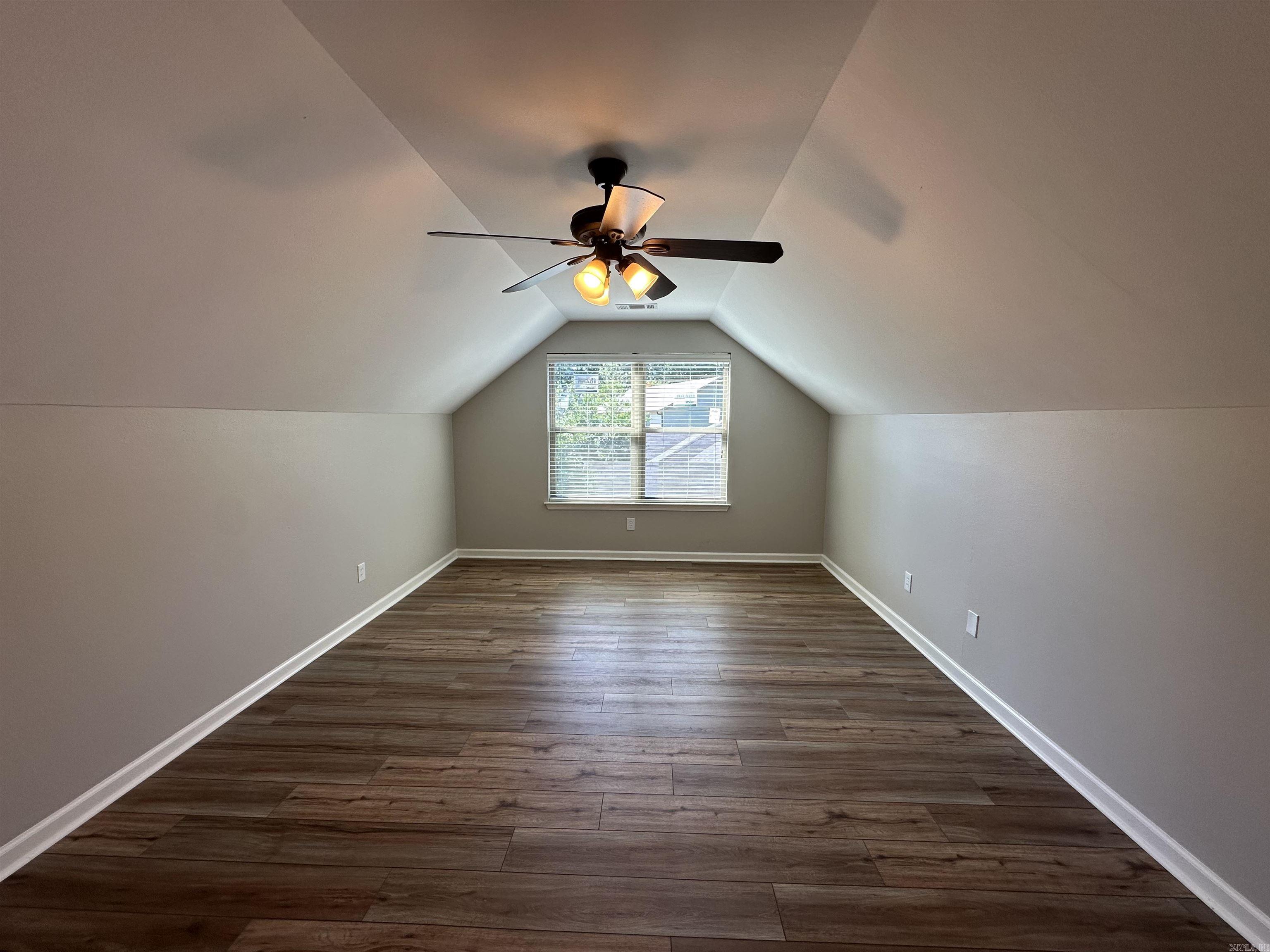 1108  River Oaks  Benton, AR